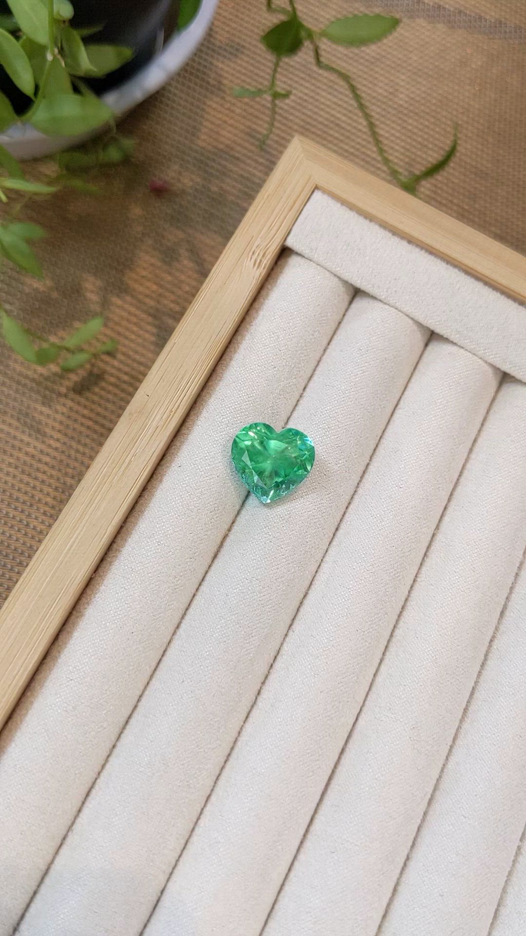 9.42 Ct. Emerald from Russia Size Video