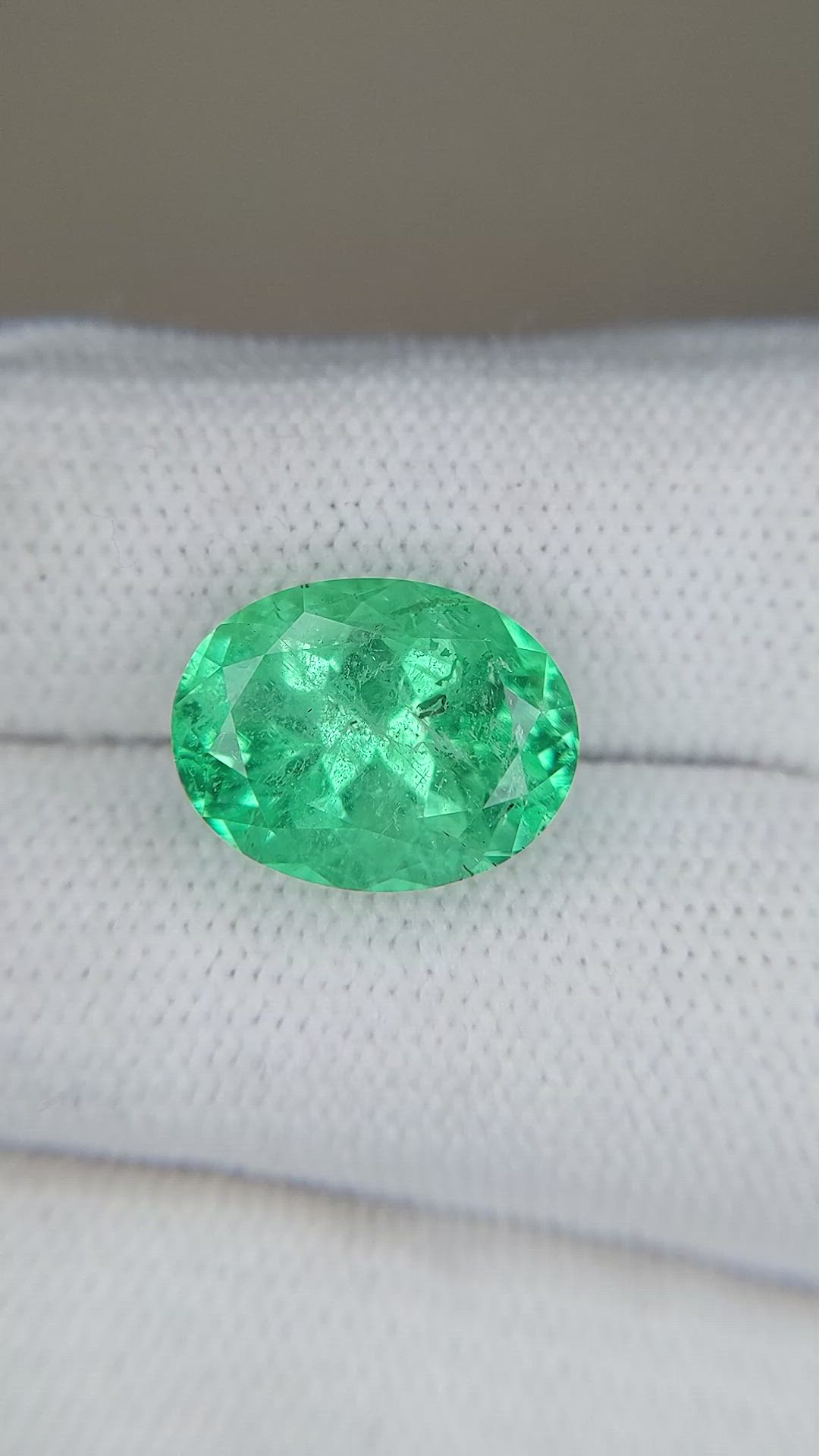 6.31 Ct. Emerald from Russia Size Video