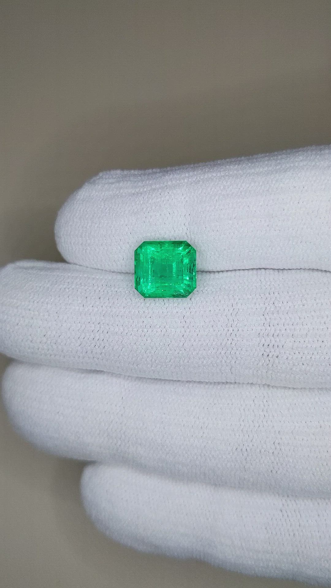4.17 Ct. Emerald from Russia Size Video