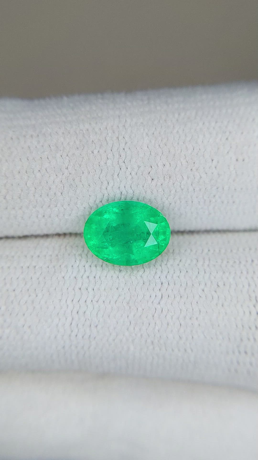1.51 Ct. Emerald from Zambia Size Video