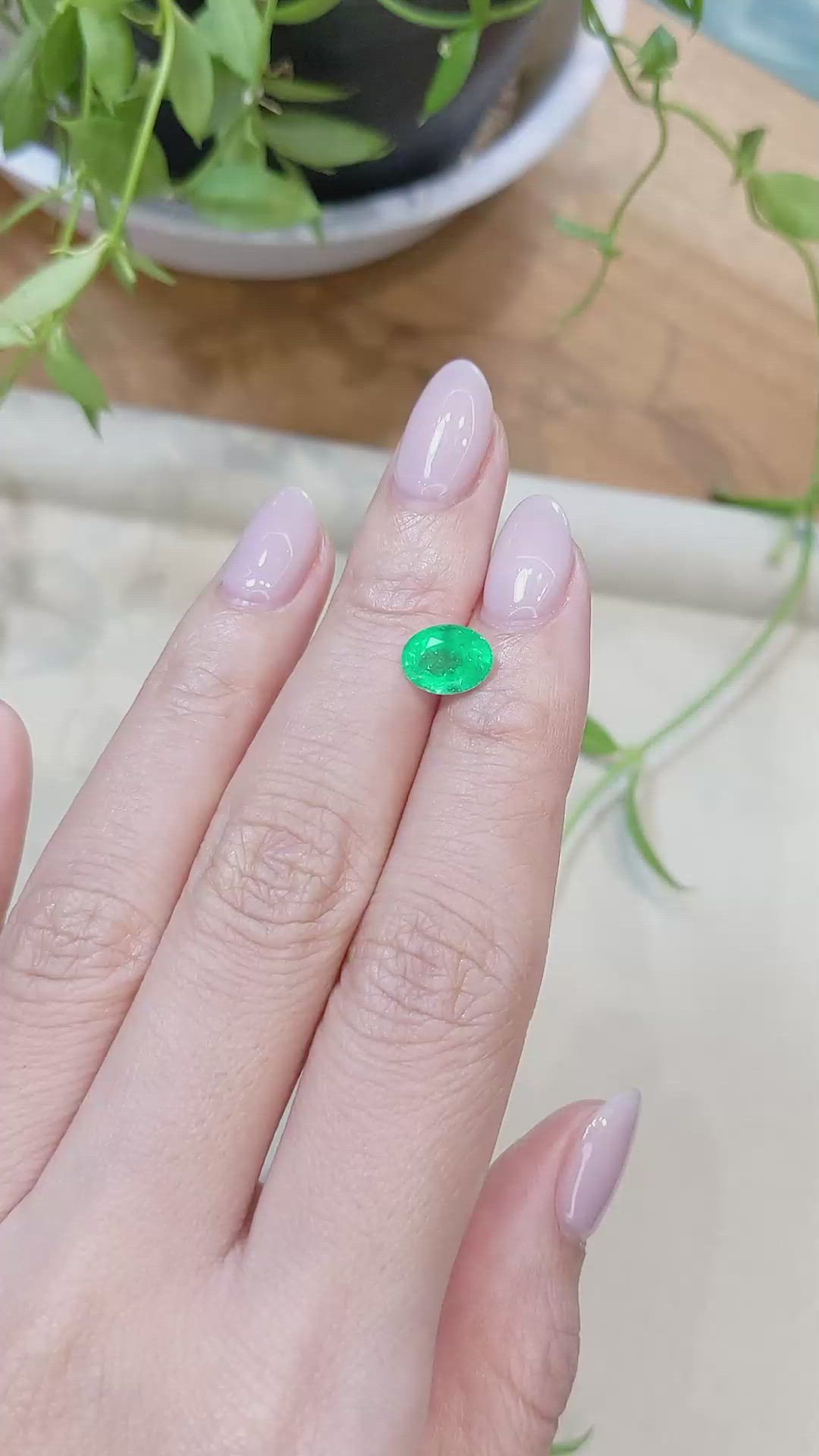 1.51 Ct. Emerald from Zambia Size Video