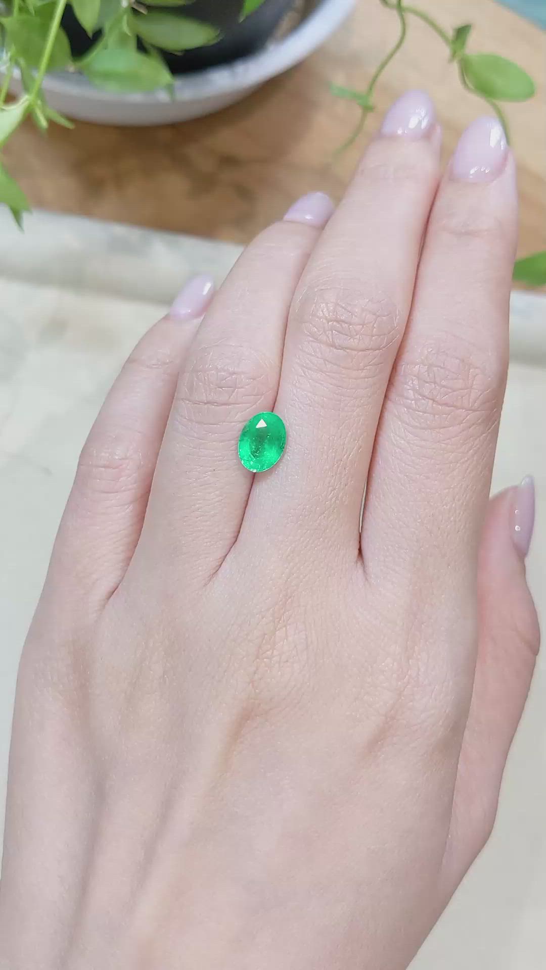 1.51 Ct. Emerald from Zambia Size Video