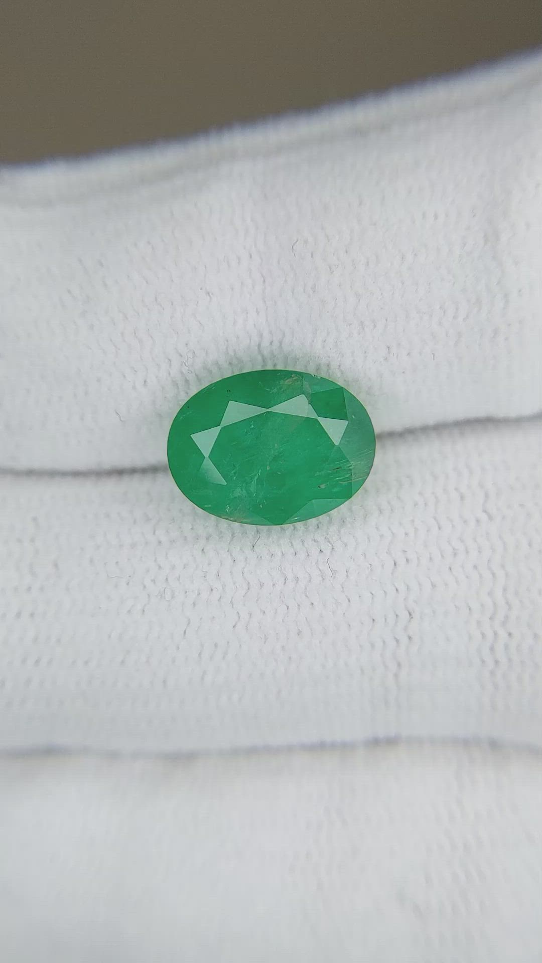 4.28 Ct. Emerald from Zambia Size Video