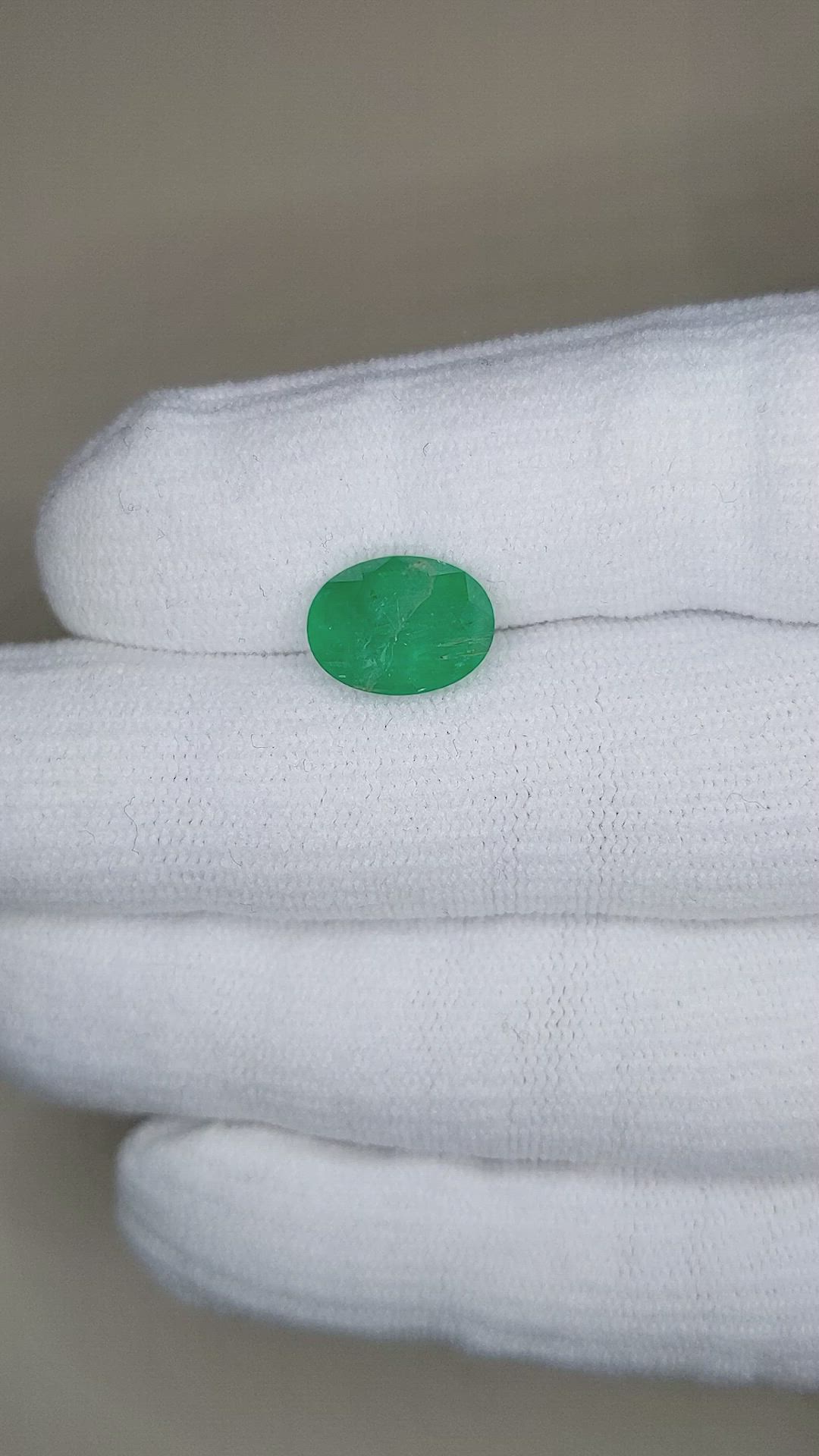 4.28 Ct. Emerald from Zambia Size Video