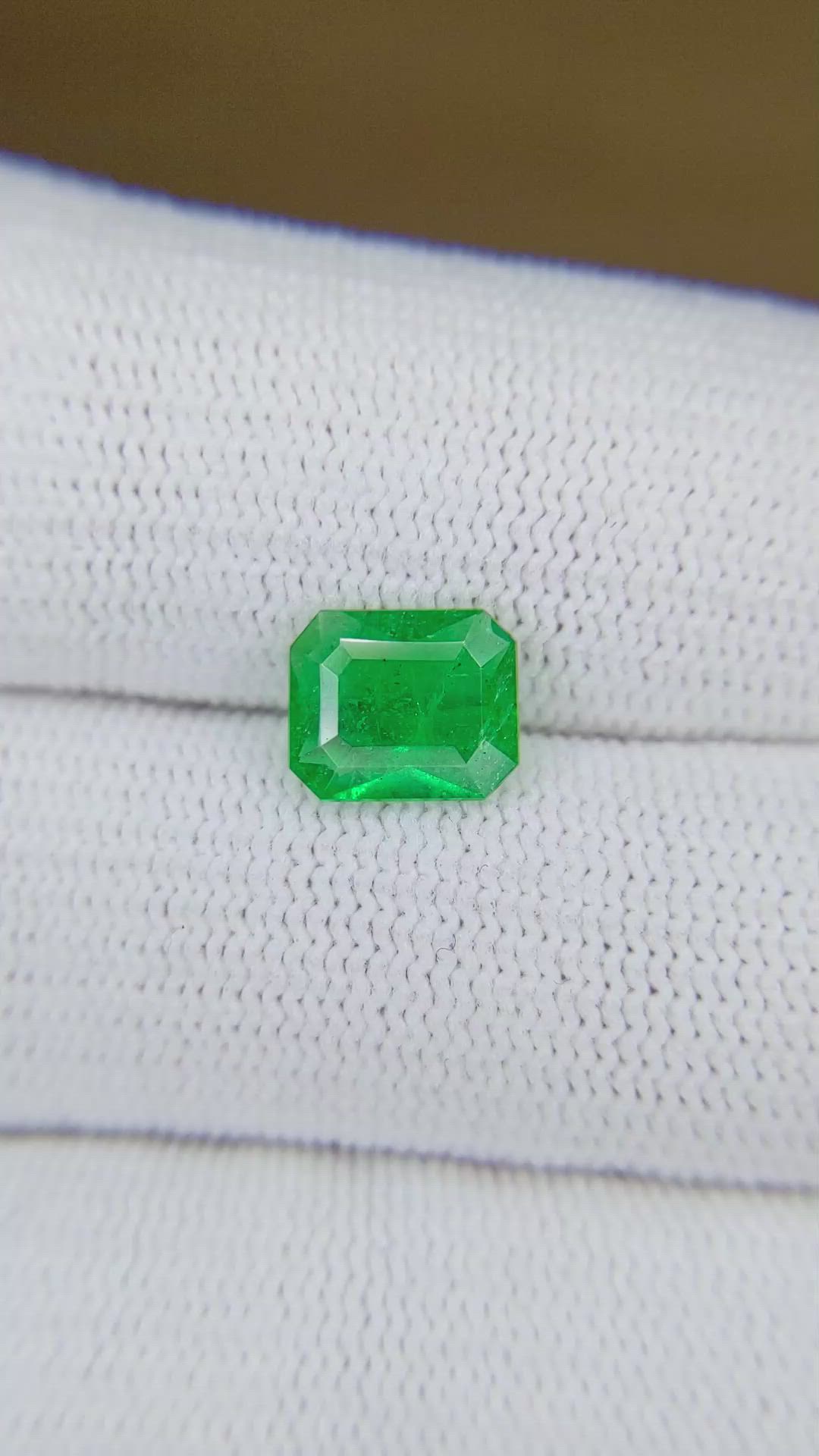 1.26 Ct. Emerald from Zambia Size Video