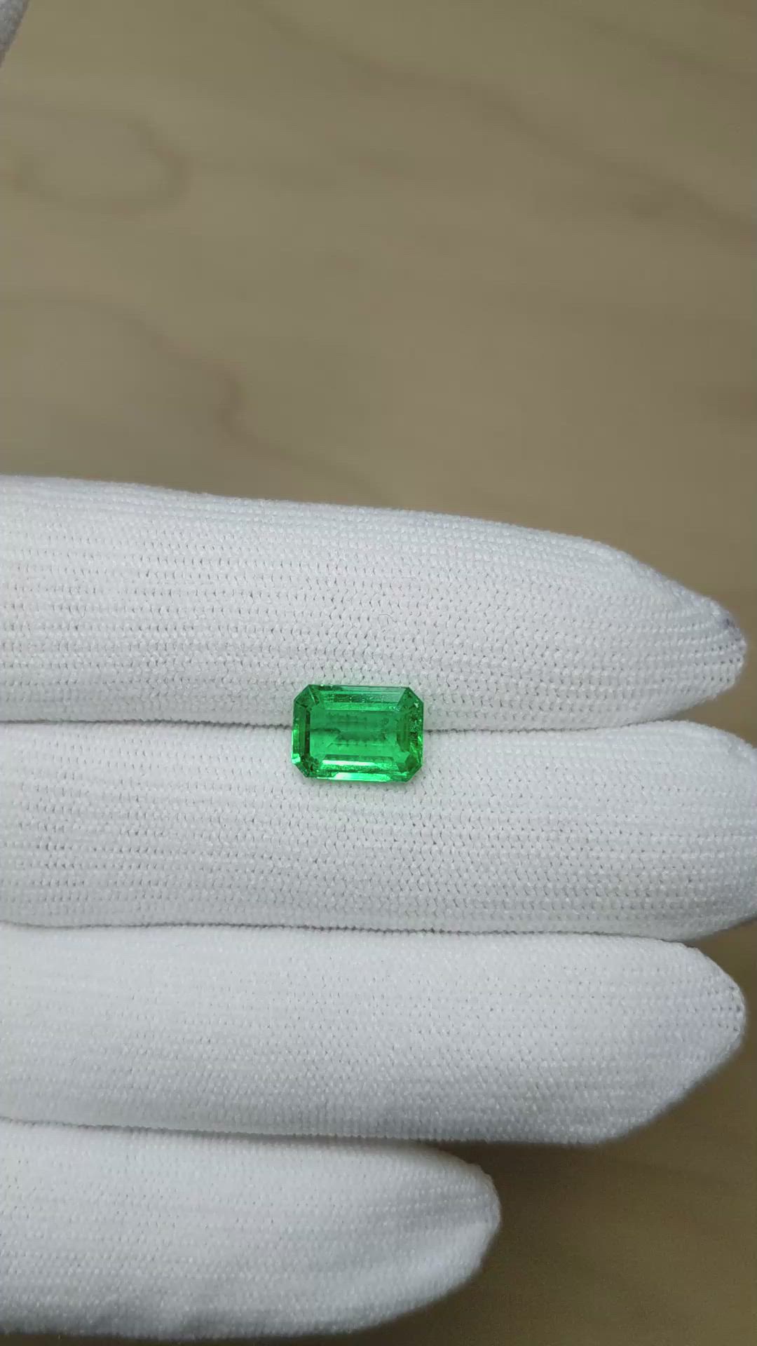 2.54 Ct. Emerald from Zambia Size Video