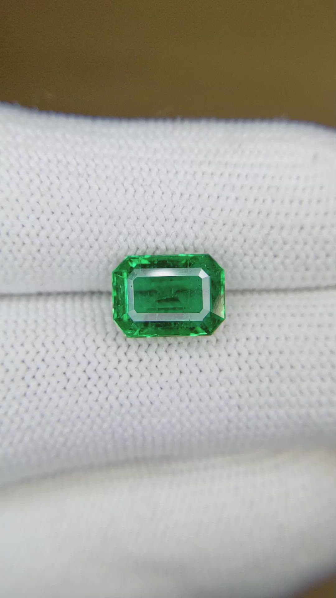 2.99 Ct. Emerald from Zambia Size Video