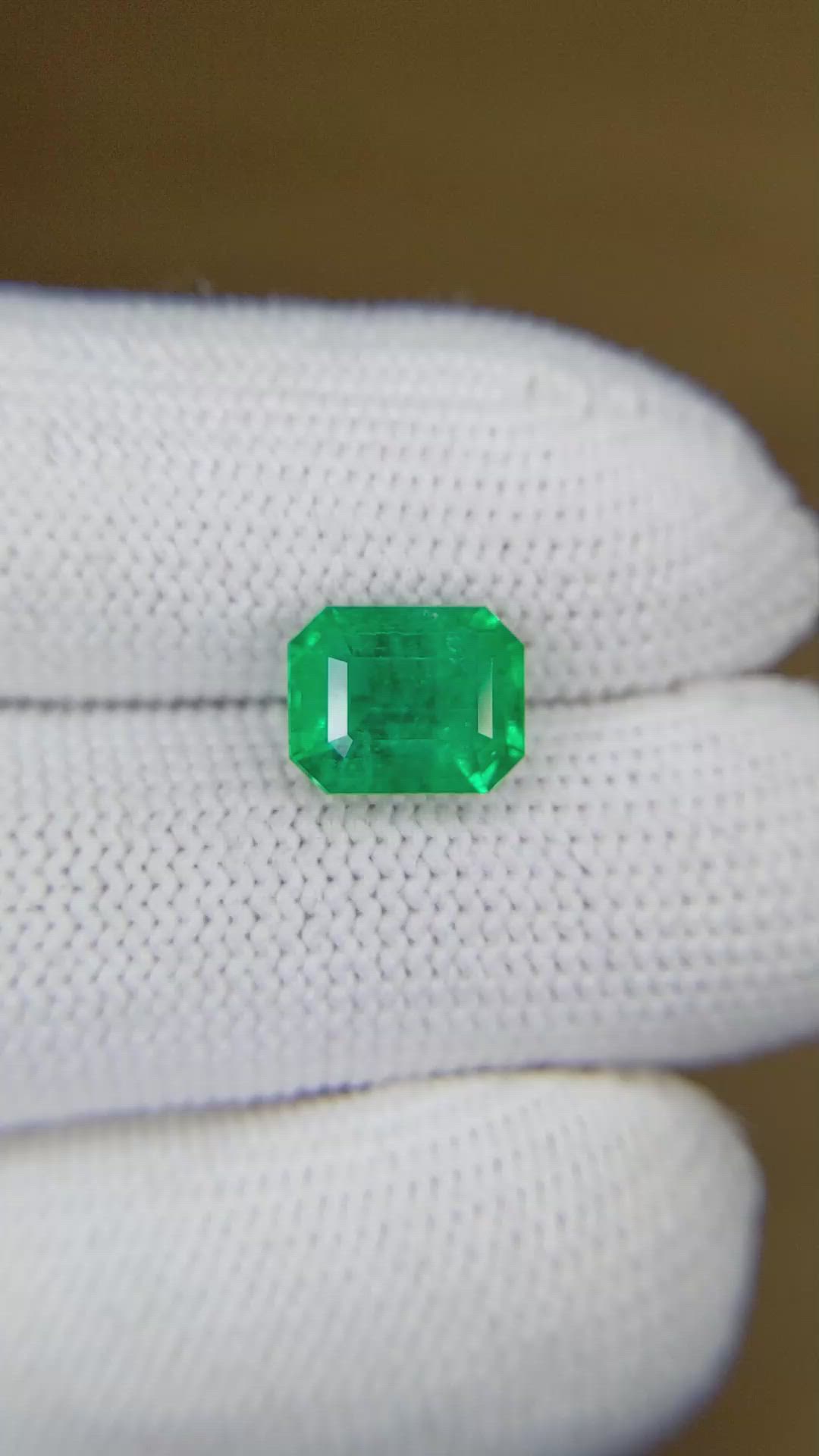 2.47 Ct. Emerald from Zambia Size Video
