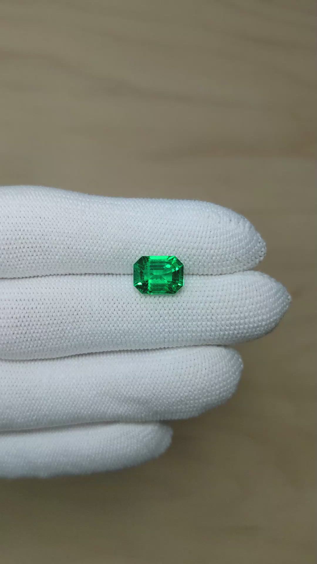 2.96 Ct. Emerald from Zambia Size Video