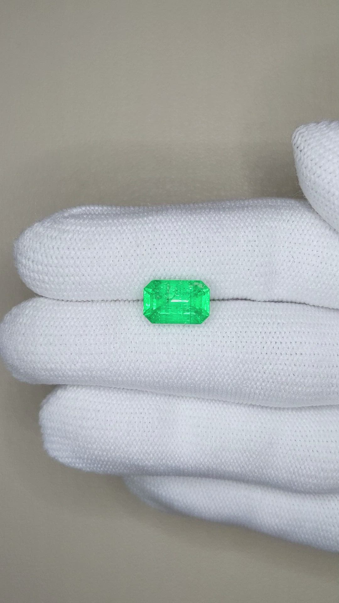 3.04 Ct. Emerald from Zambia Size Video