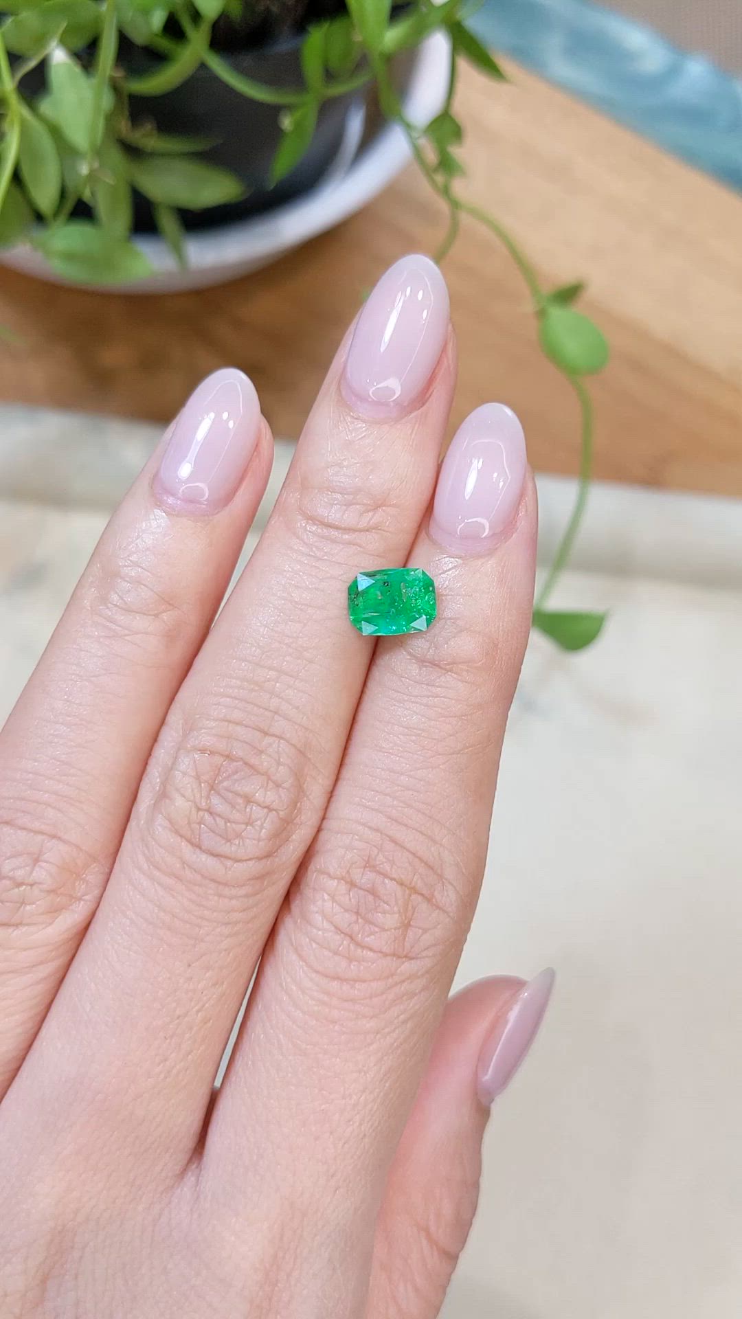 1.33 Ct. Emerald from Zambia Size Video