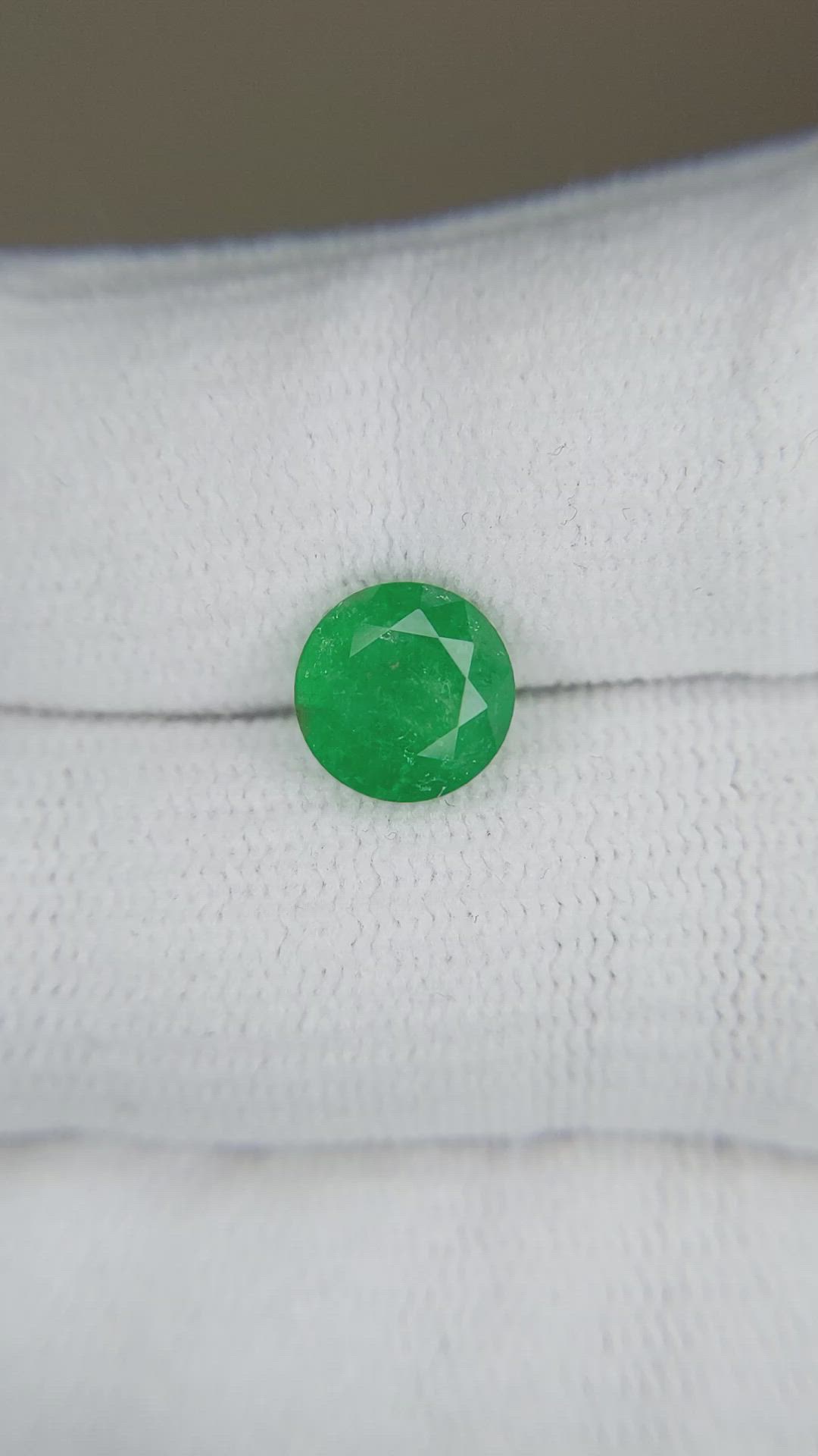 2.12 Ct. Emerald from Zambia Size Video