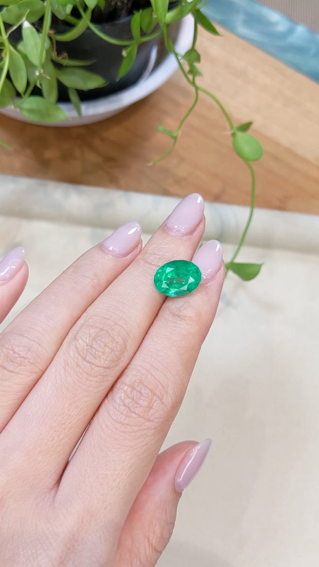 5.21 Ct. Emerald from Zambia Size Video
