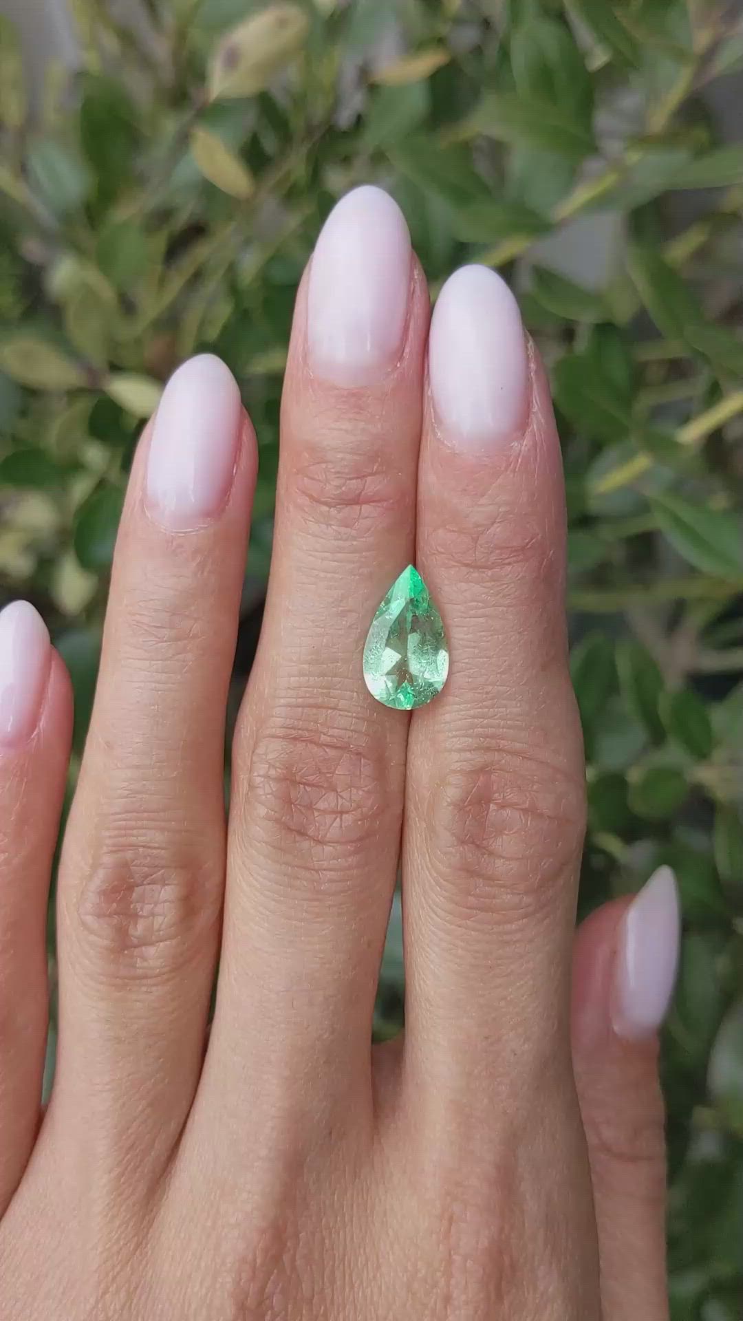 2.57 Ct. Emerald from Colombia Size Video