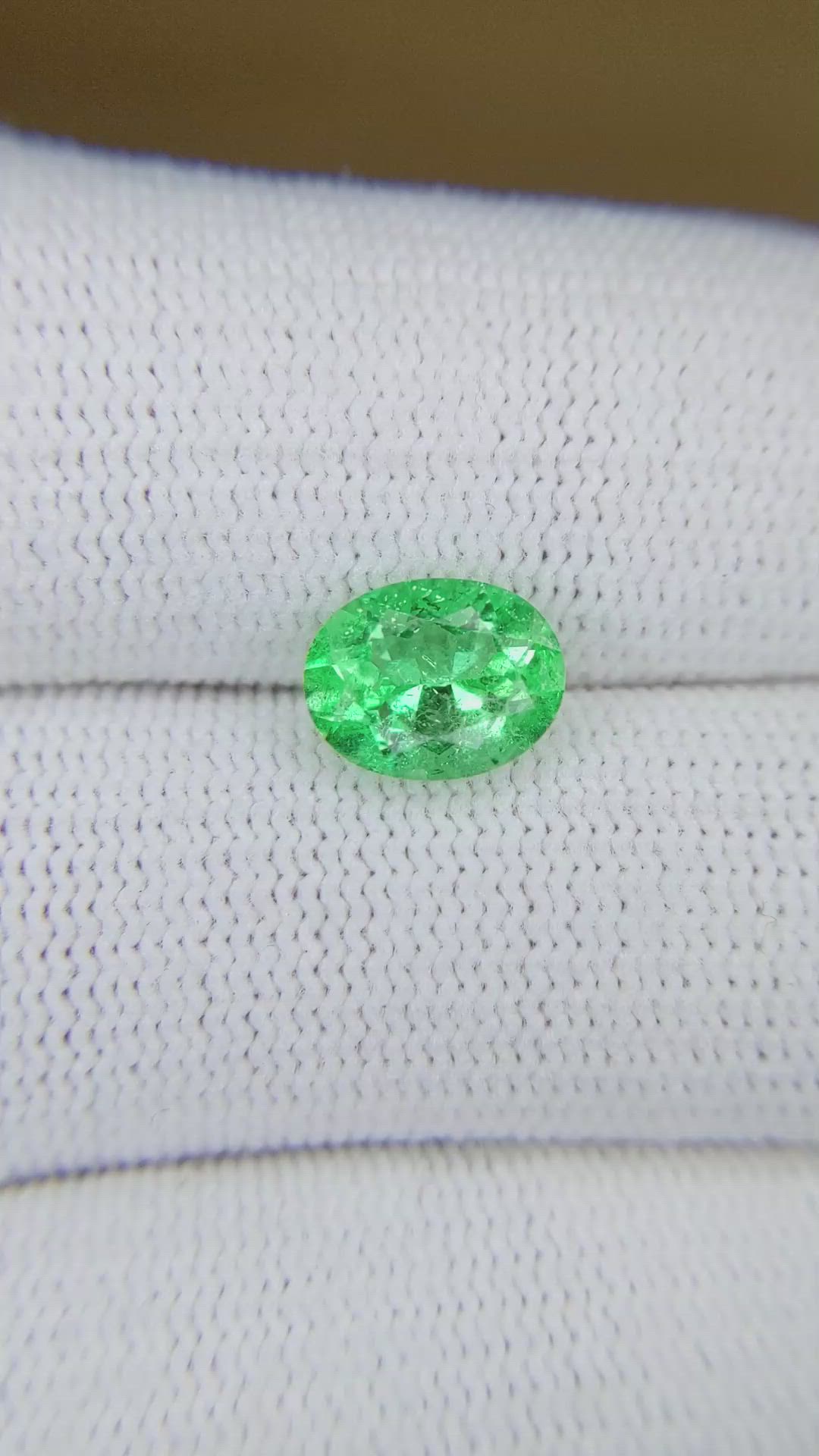 1.66 Ct. Emerald from Colombia Size Video