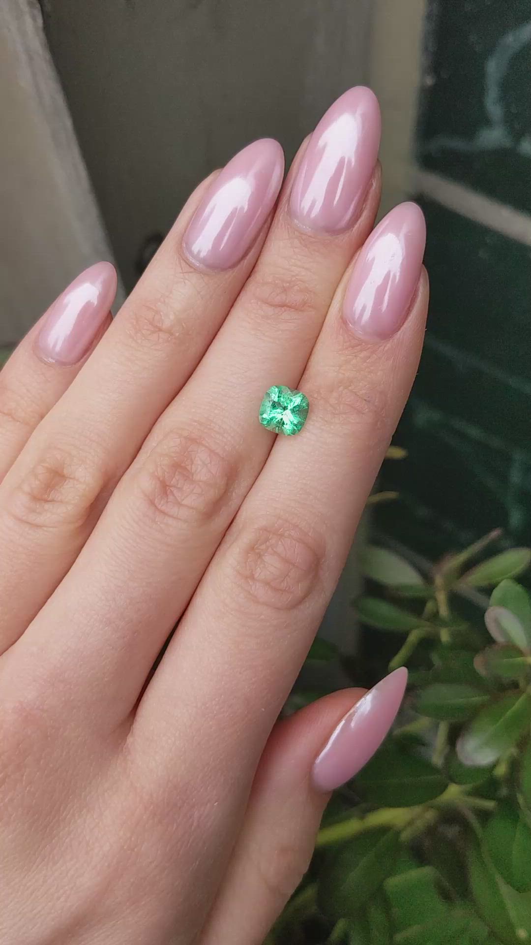 1.23 Ct. Emerald from Colombia Size Video
