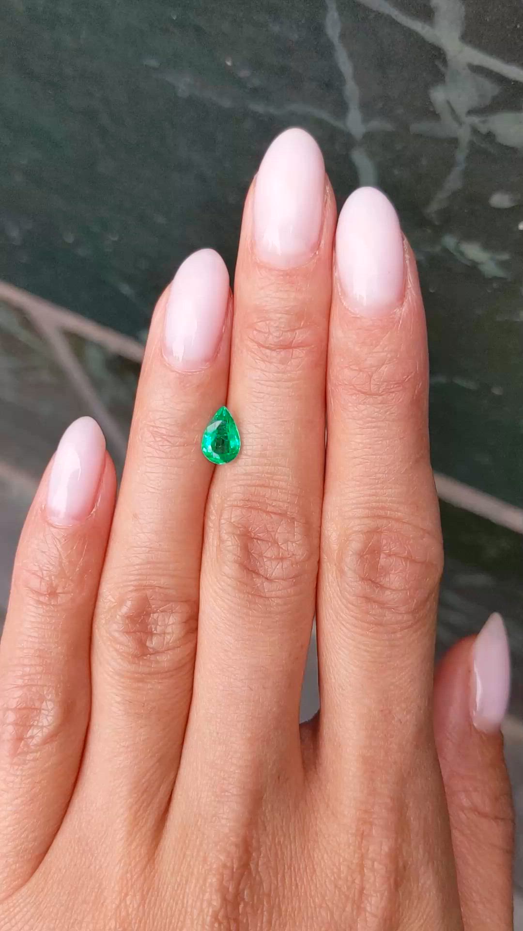 0.88 Ct. Emerald from Colombia Size Video
