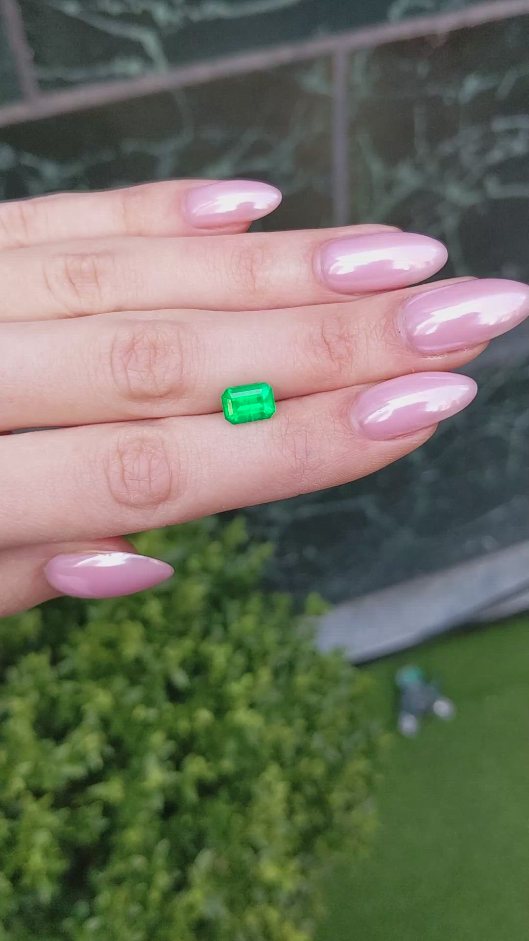 2.05 Ct. Emerald from Colombia Size Video