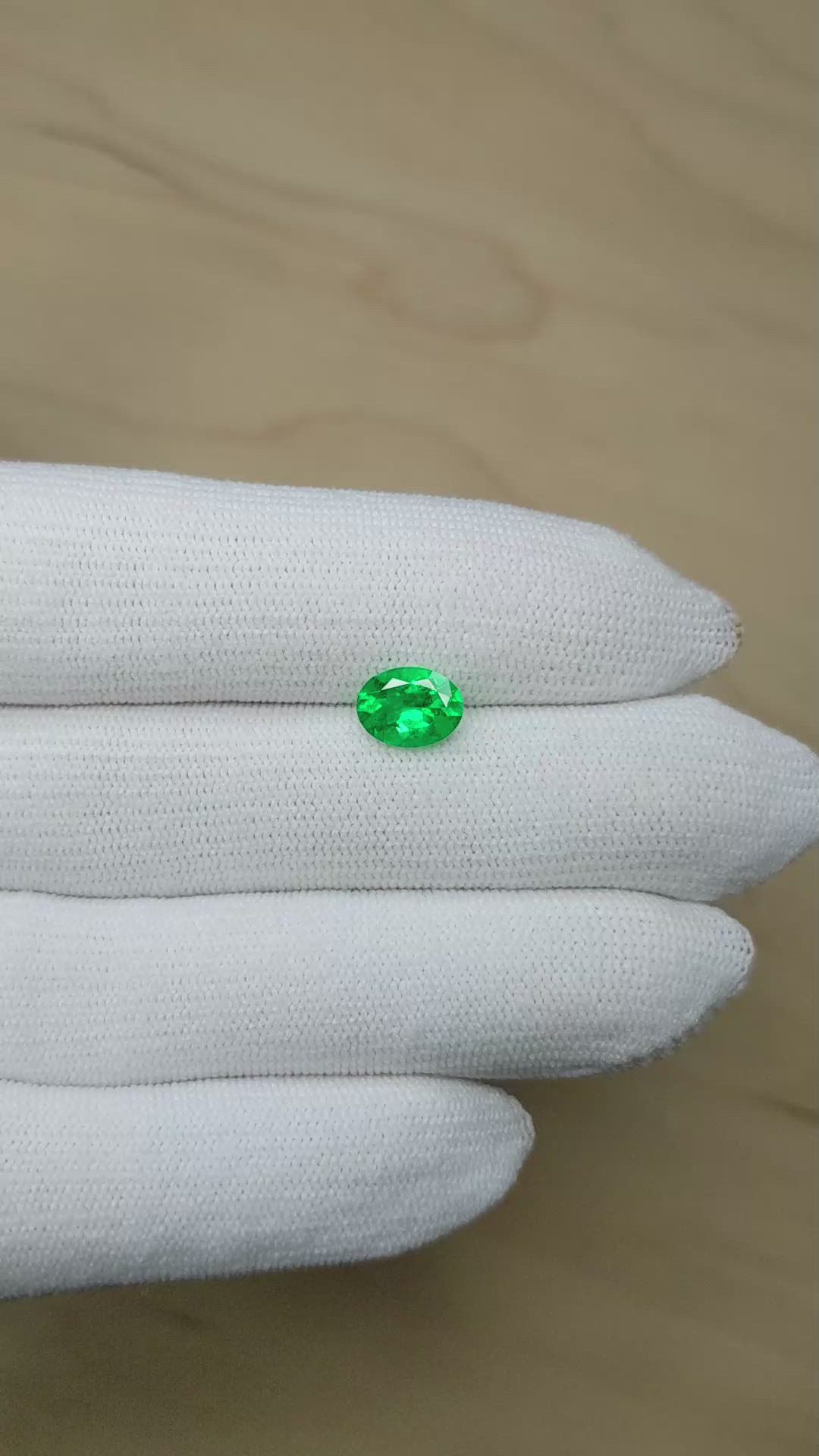 1.22 Ct. Emerald from Colombia Size Video