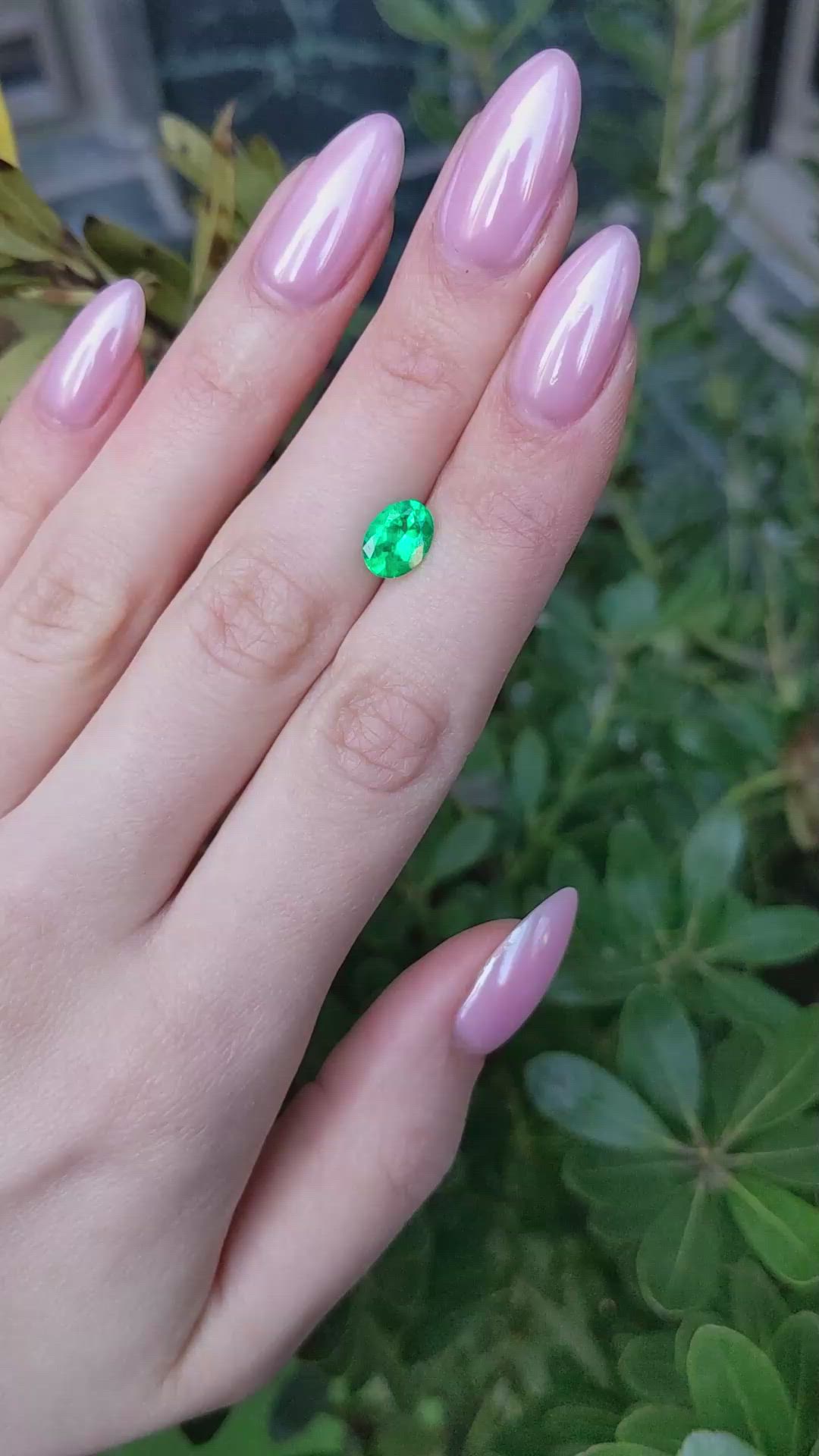 1.22 Ct. Emerald from Colombia Size Video
