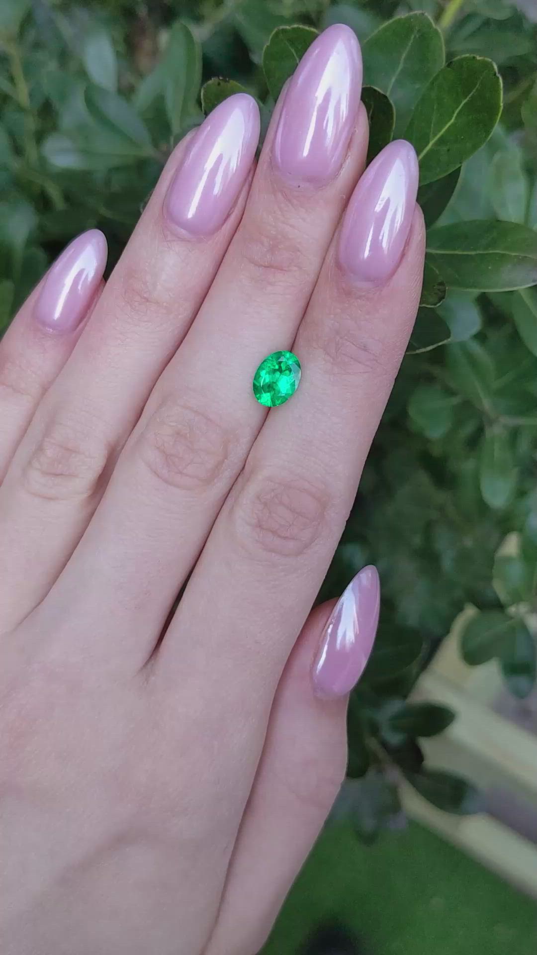 1.22 Ct. Emerald from Colombia Size Video