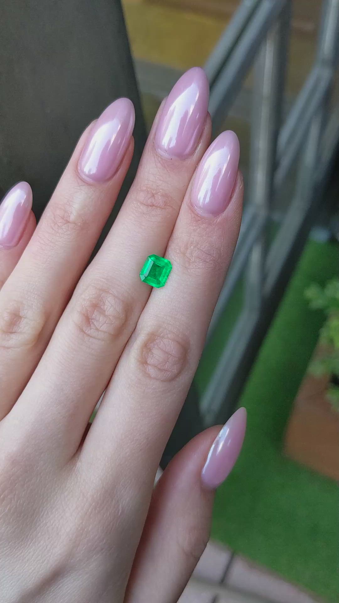 1.32 Ct. Emerald from Colombia Size Video
