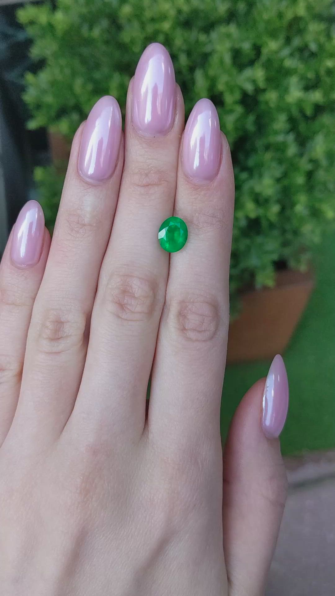 2.04 Ct. Emerald from Colombia Size Video