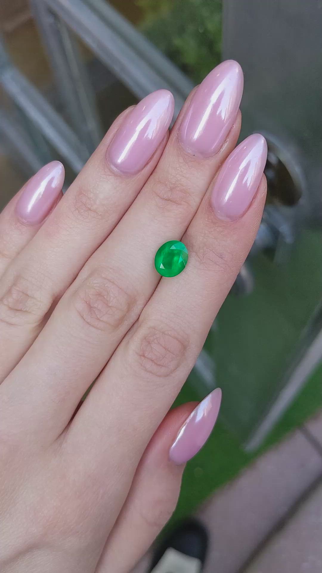 2.04 Ct. Emerald from Colombia Size Video