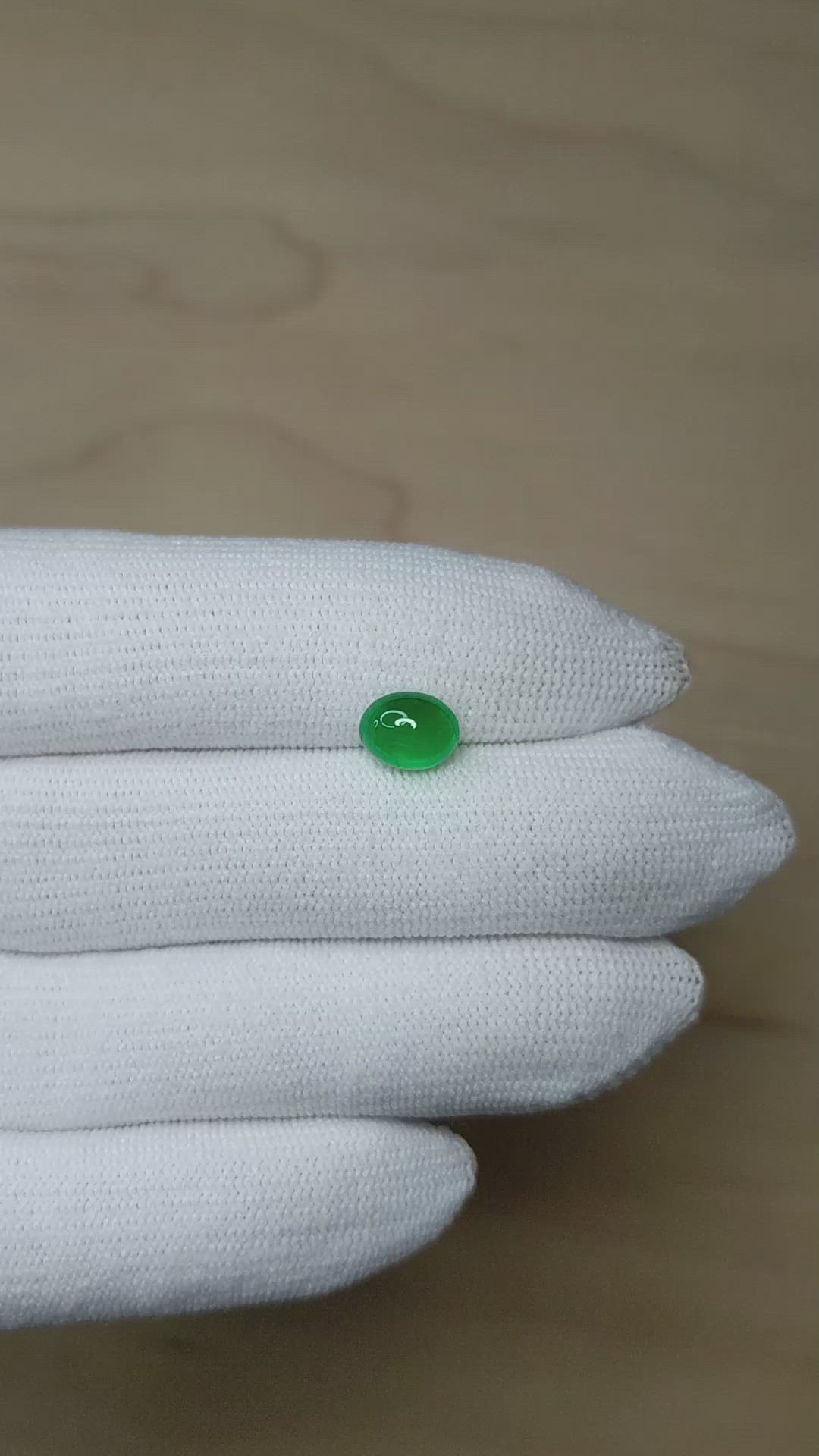 1.33 Ct. Cabochon Emerald from Colombia Size Video