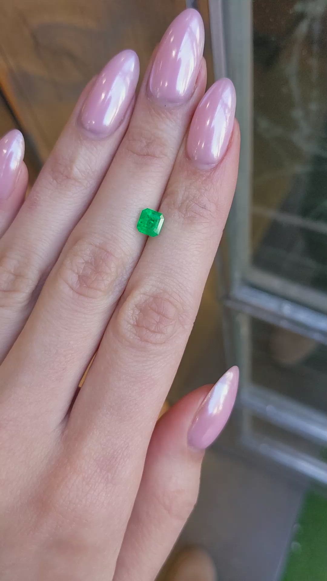 0.87 Ct. Emerald from Colombia Size Video