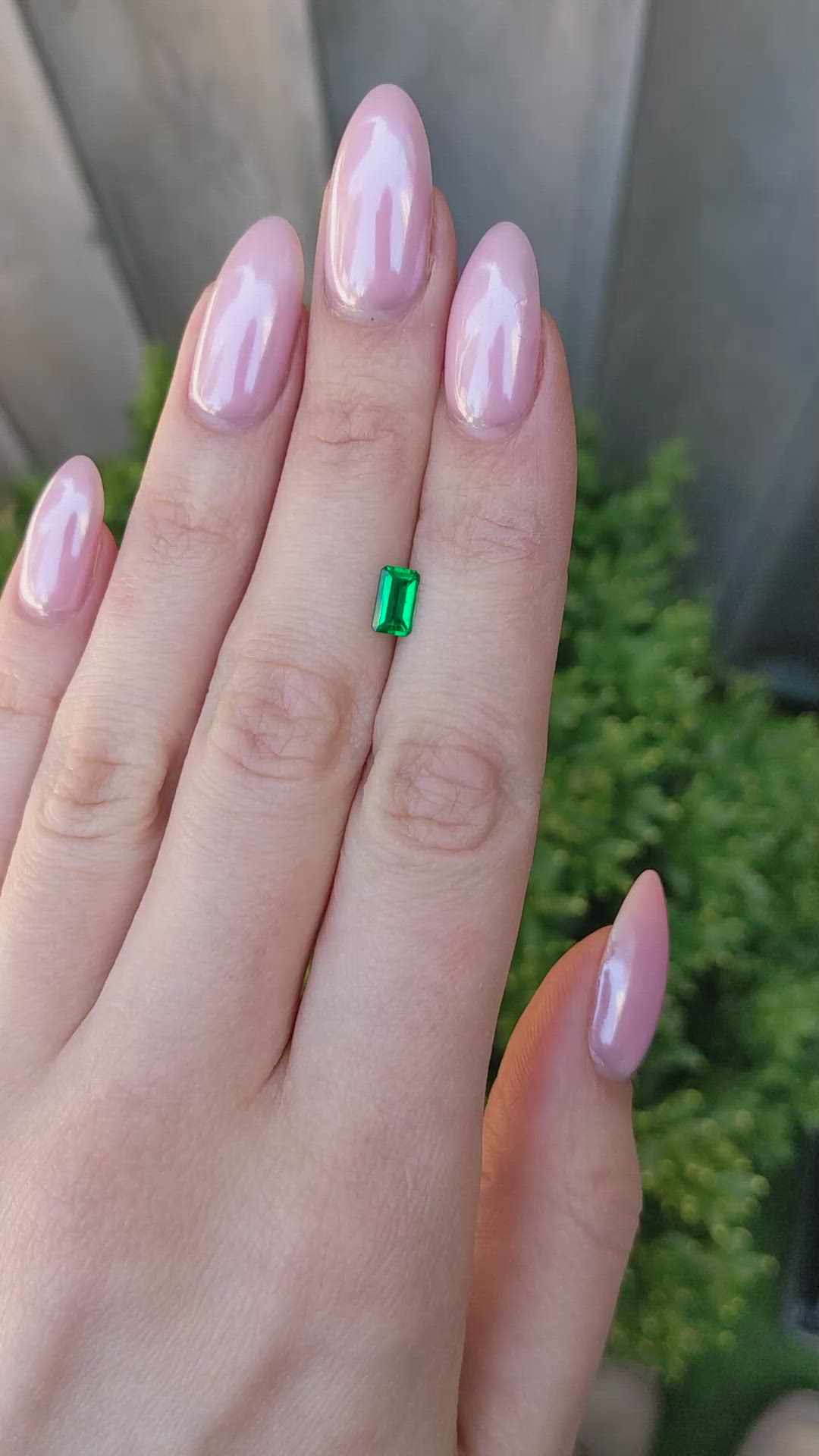 0.53 Ct. Emerald from Colombia Size Video