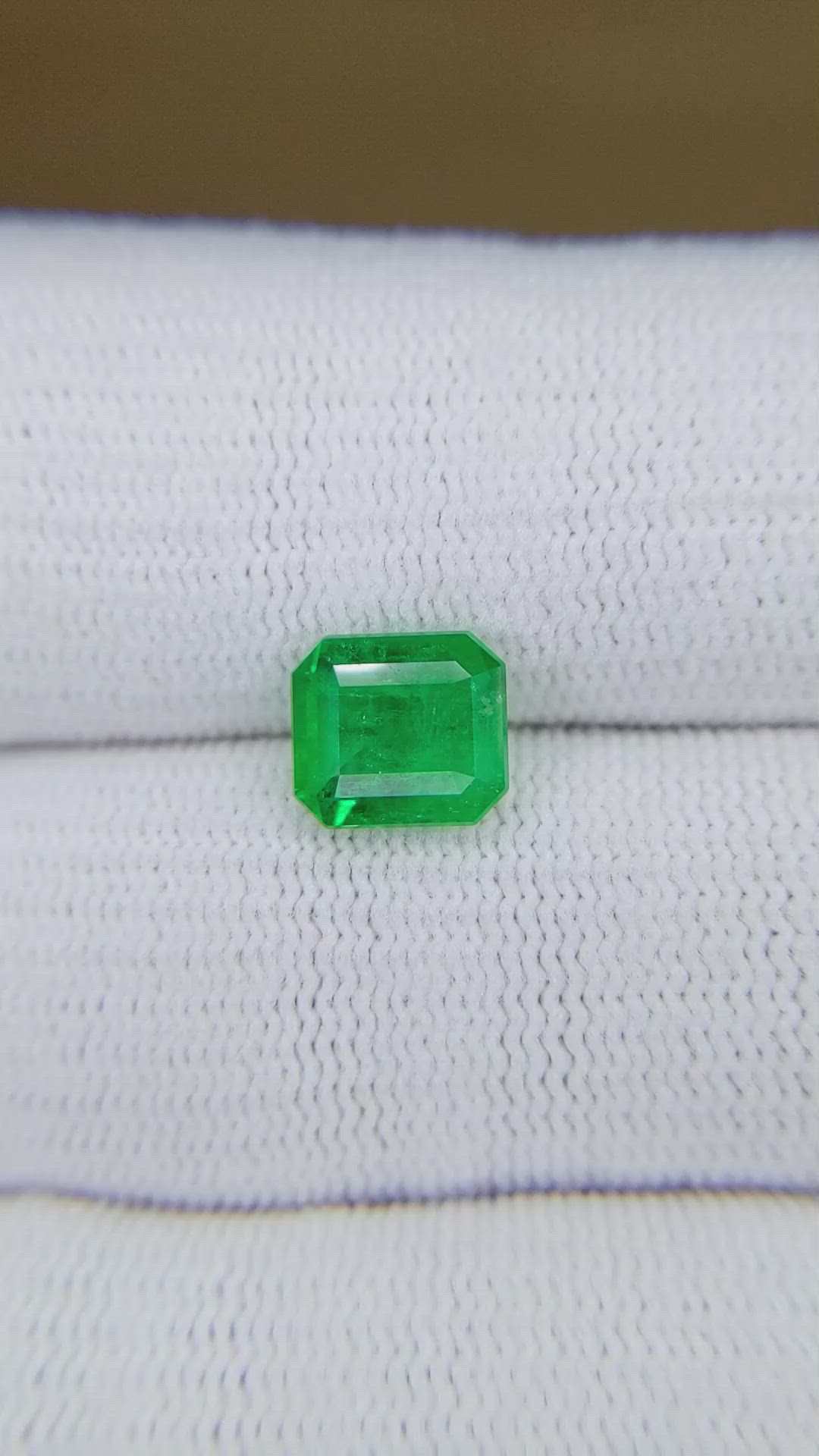 1.63 Ct. Emerald from Colombia Size Video