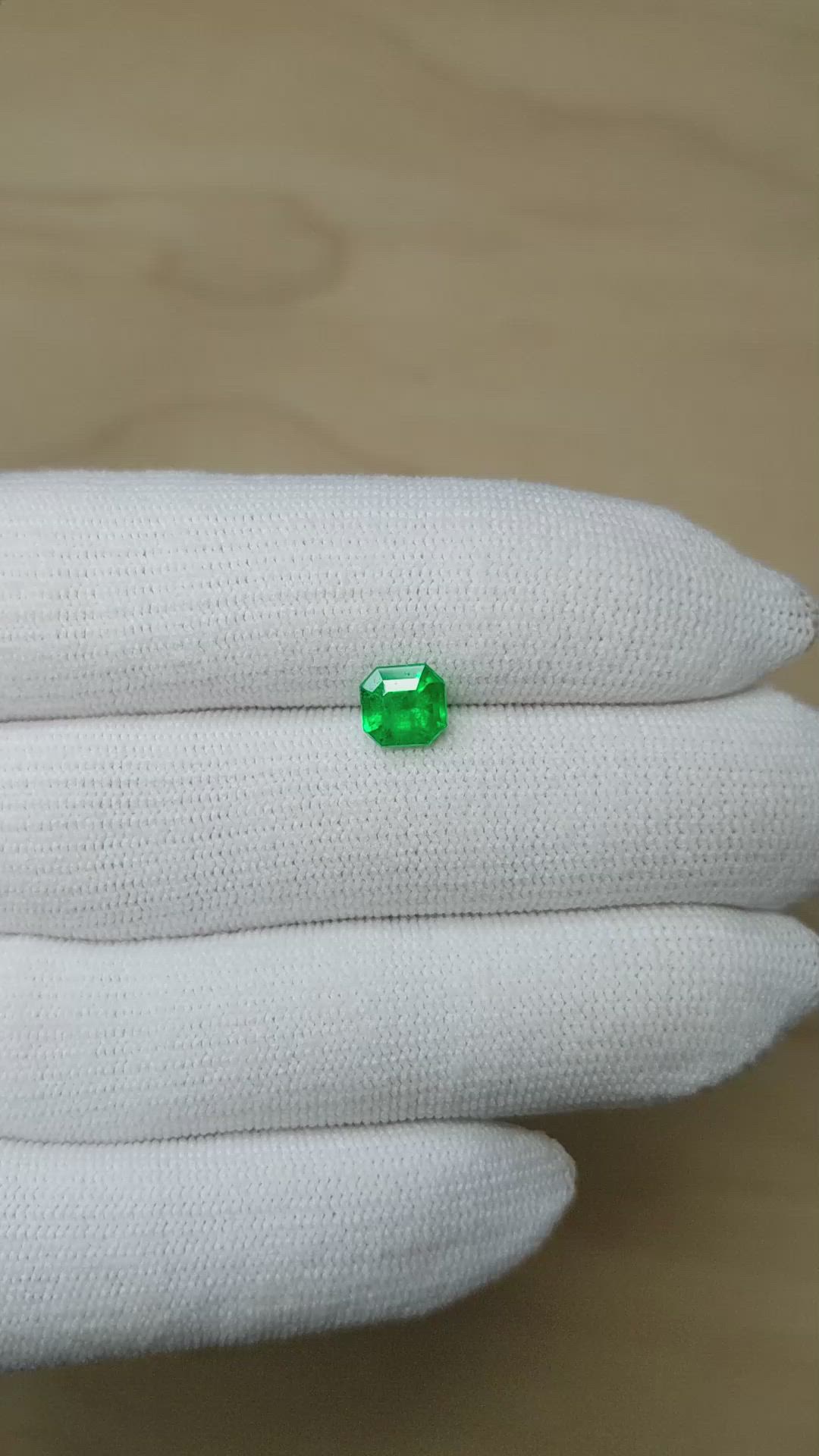 1.05 Ct. Emerald from Colombia Size Video