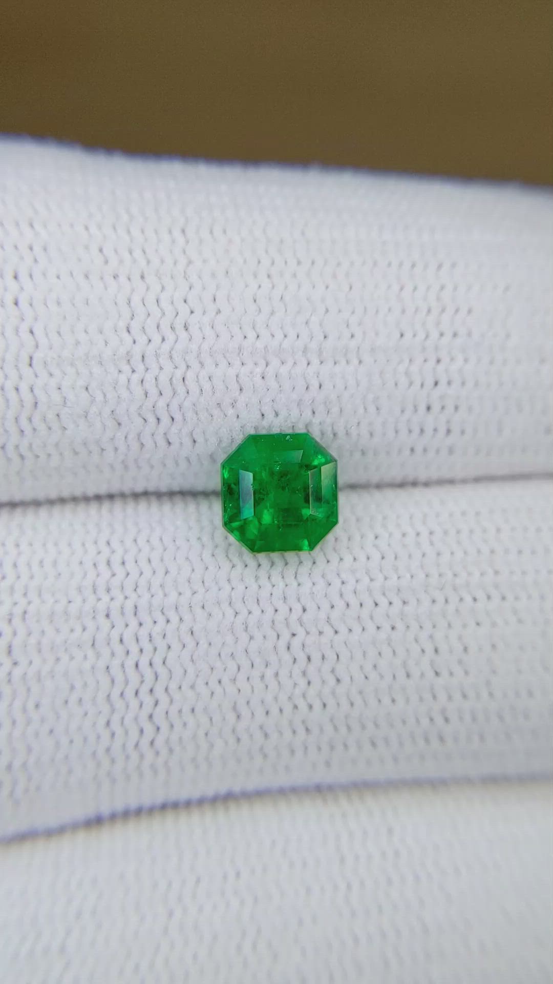1.24 Ct. Emerald from Colombia Size Video