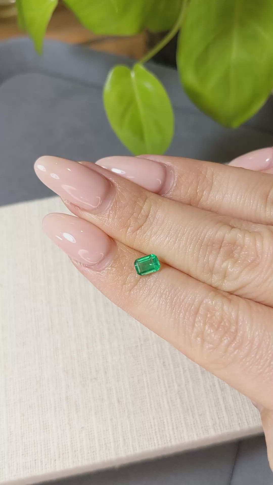 0.53 Ct. Emerald from Zambia Size Video