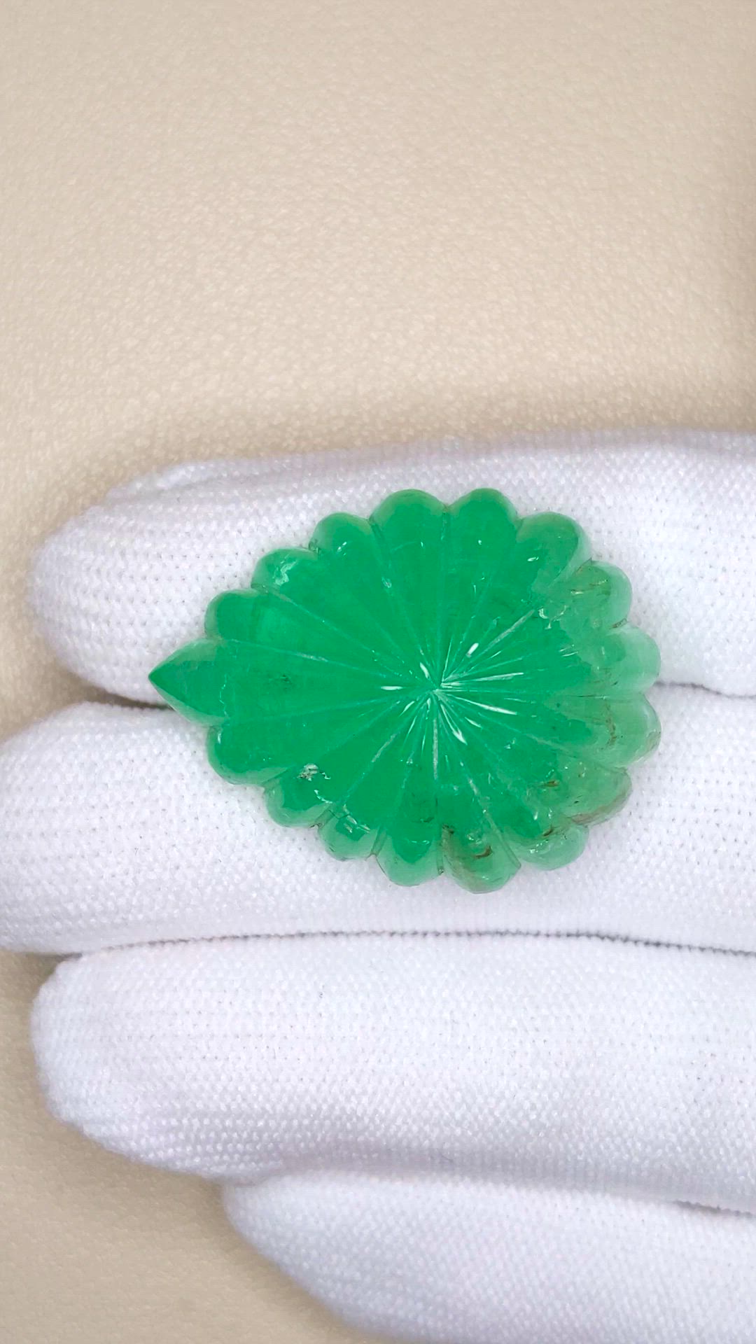 63.92 Ct. Emerald from Zambia Size Video