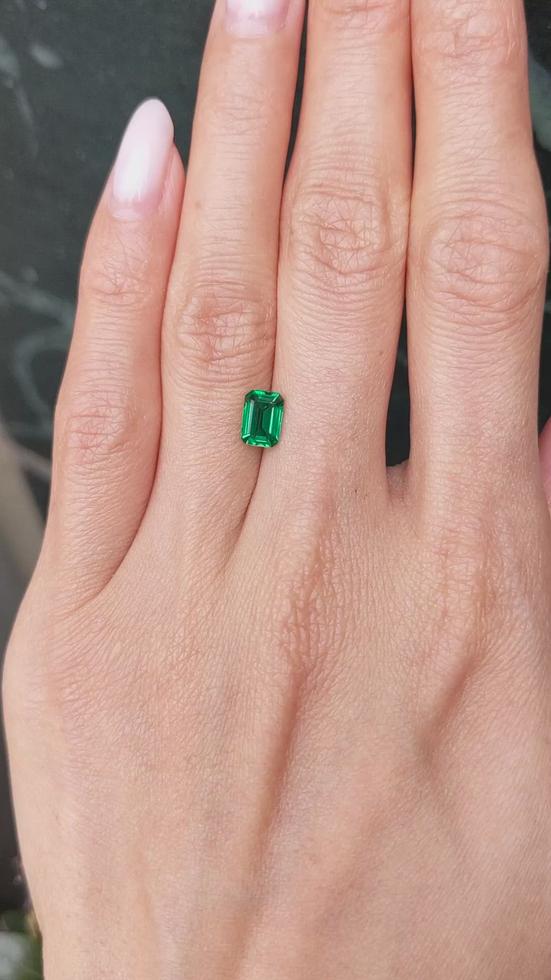 0.91 Ct. Emerald from Zambia Size Video