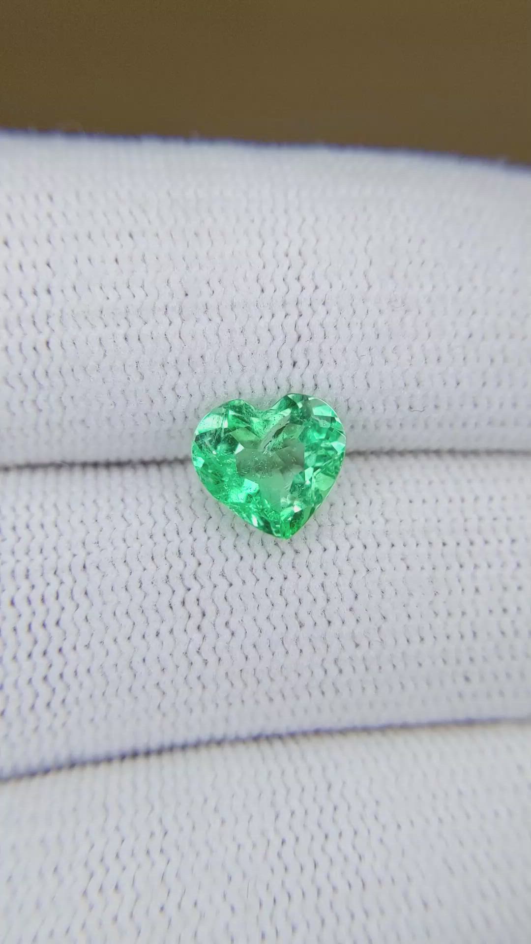1.47 Ct. Emerald from Colombia Size Video