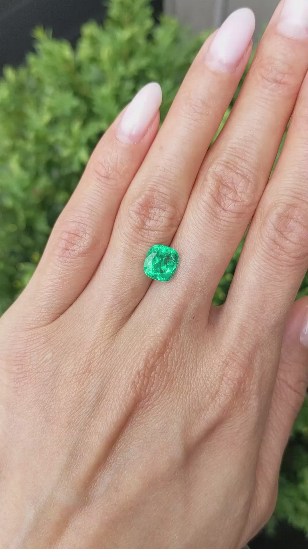 2.25 Ct. Emerald from Colombia Size Video