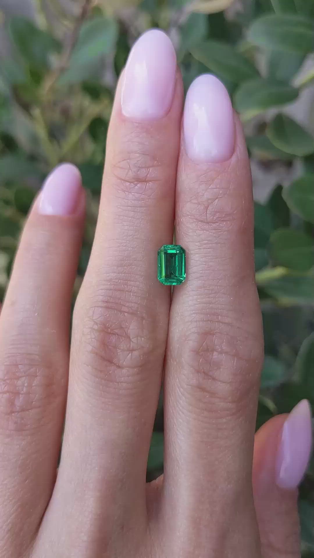 0.97 Ct. Emerald from Zambia Size Video