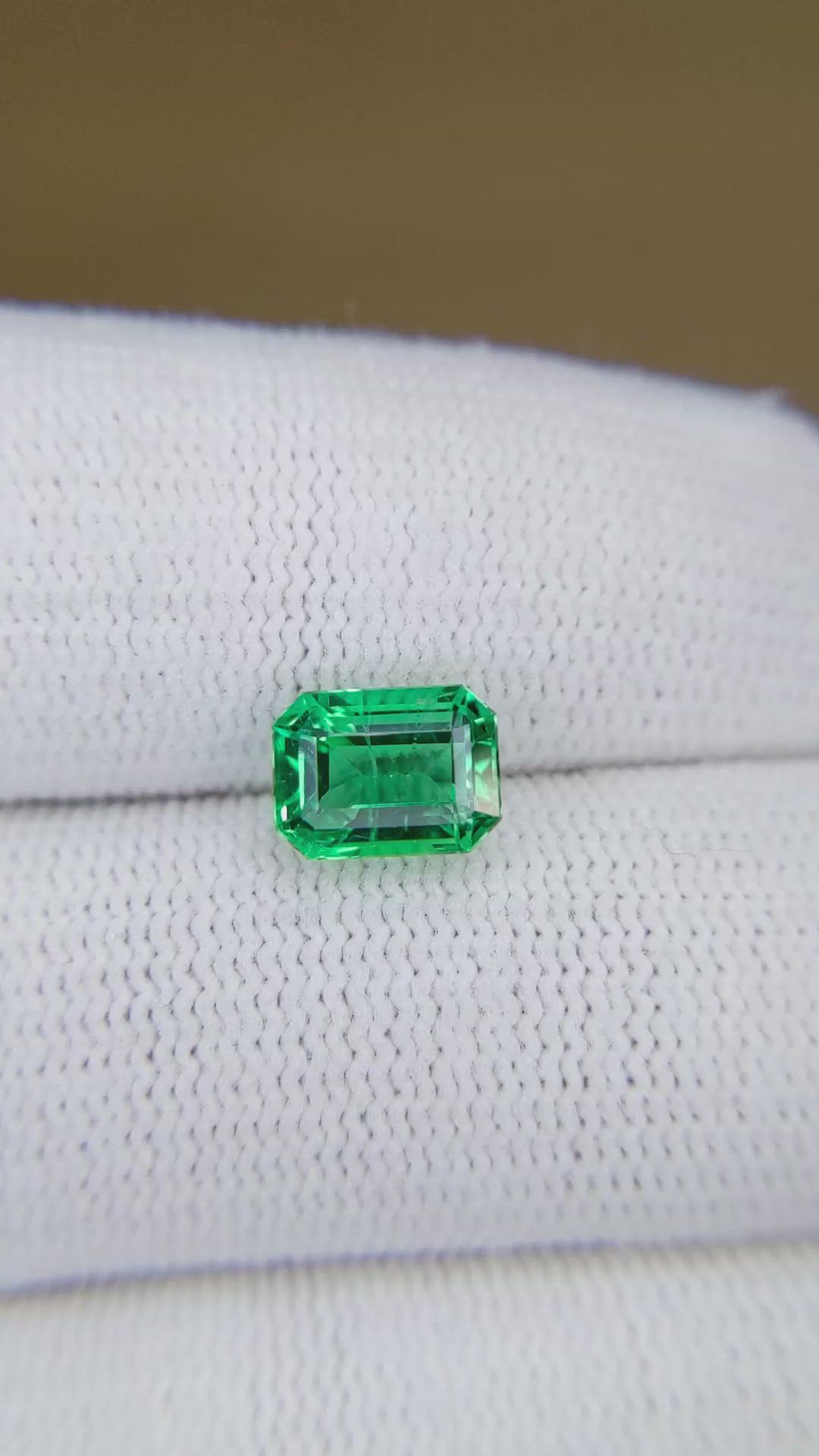 1.78 Ct. Emerald from Zambia Size Video