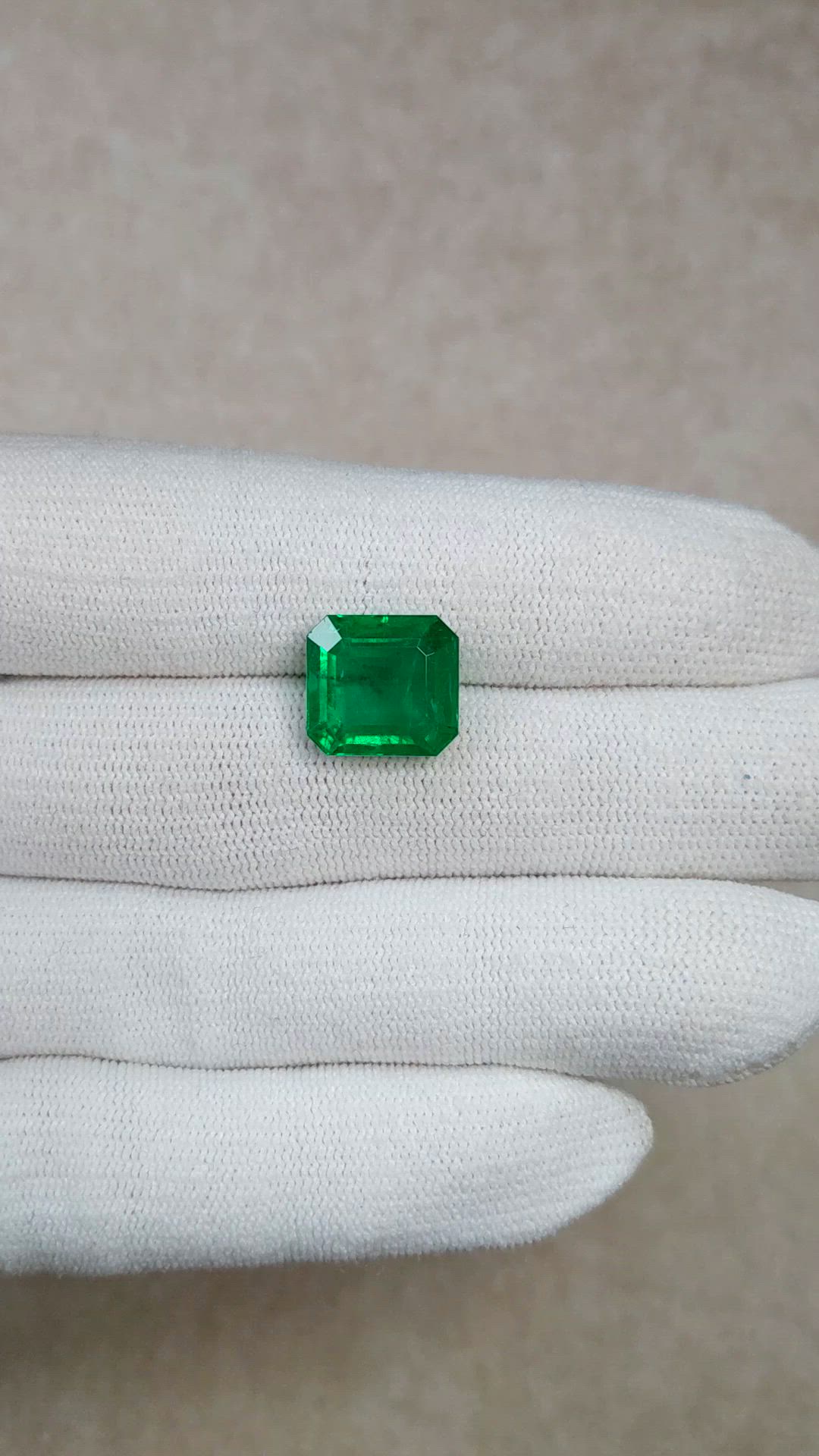 7.41 Ct. Emerald from Zambia Size Video