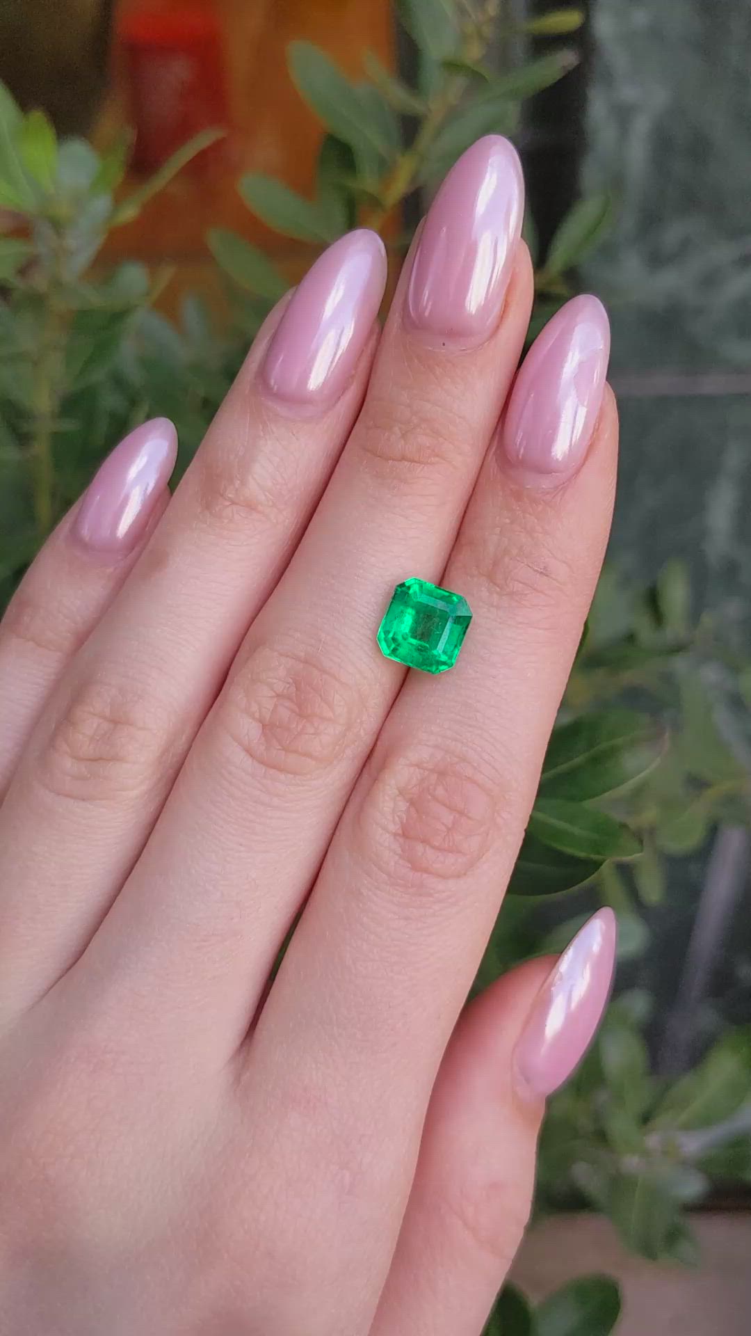3.34 Ct. Emerald from Colombia - Muzo Size Video