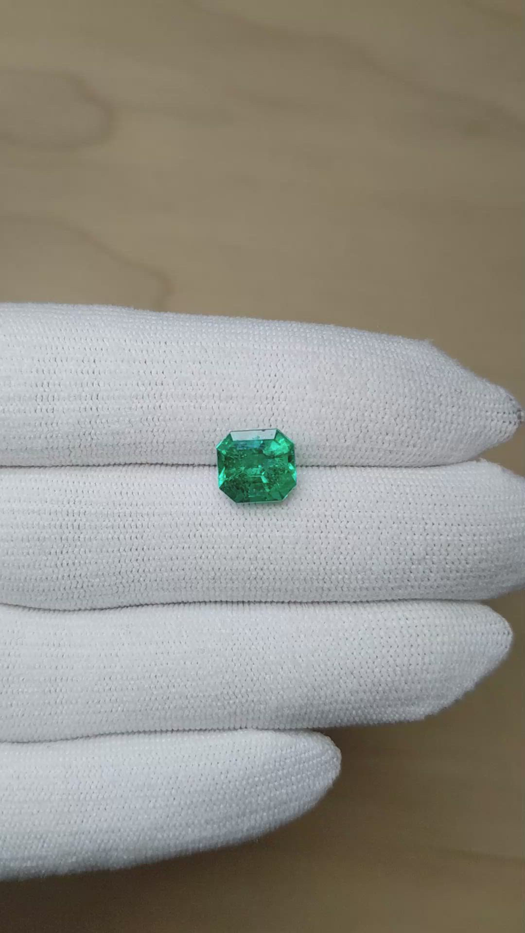 3.00 Ct. Emerald from Colombia - Muzo Size Video