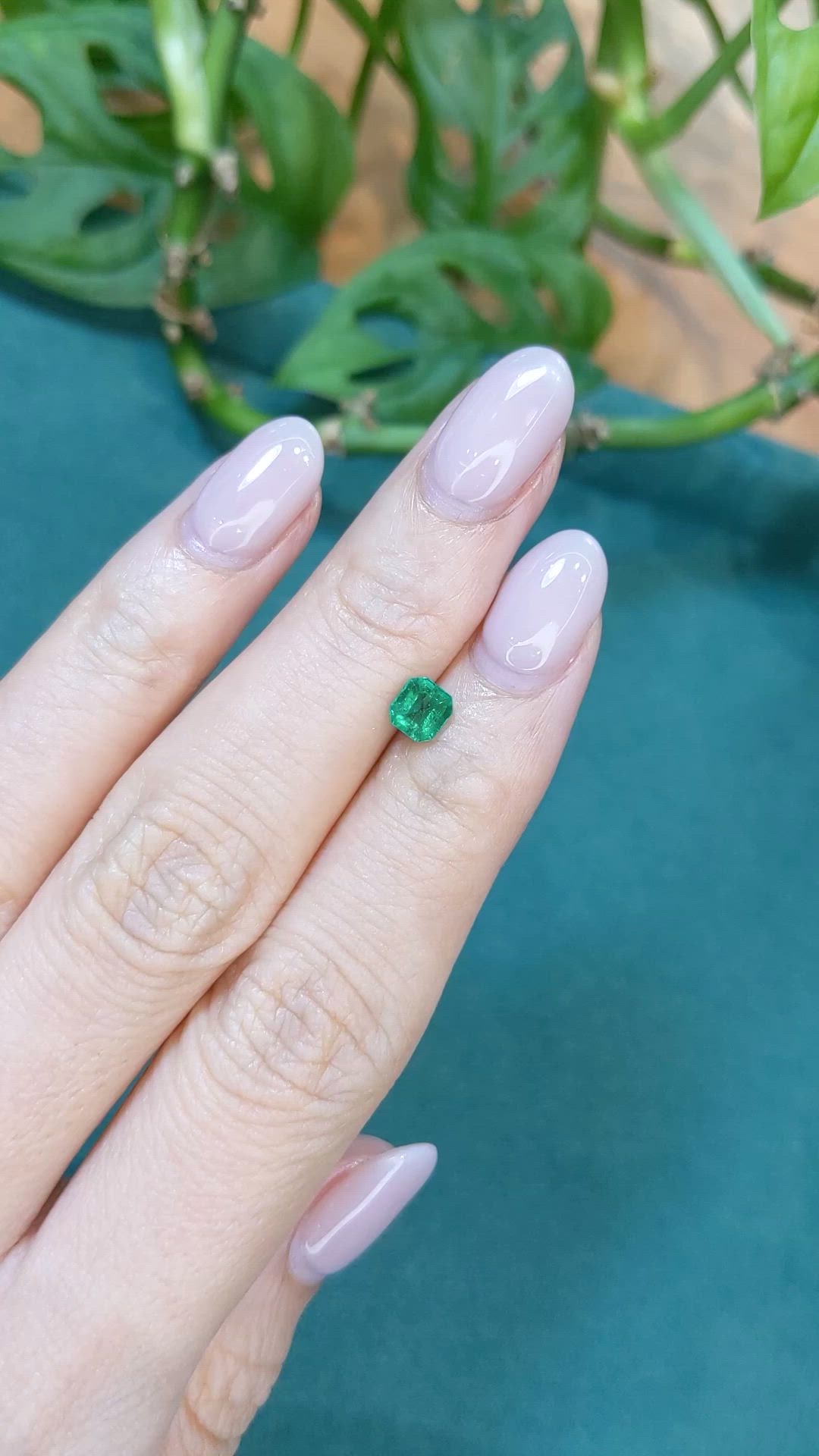 0.57 Ct. Emerald from Colombia Size Video