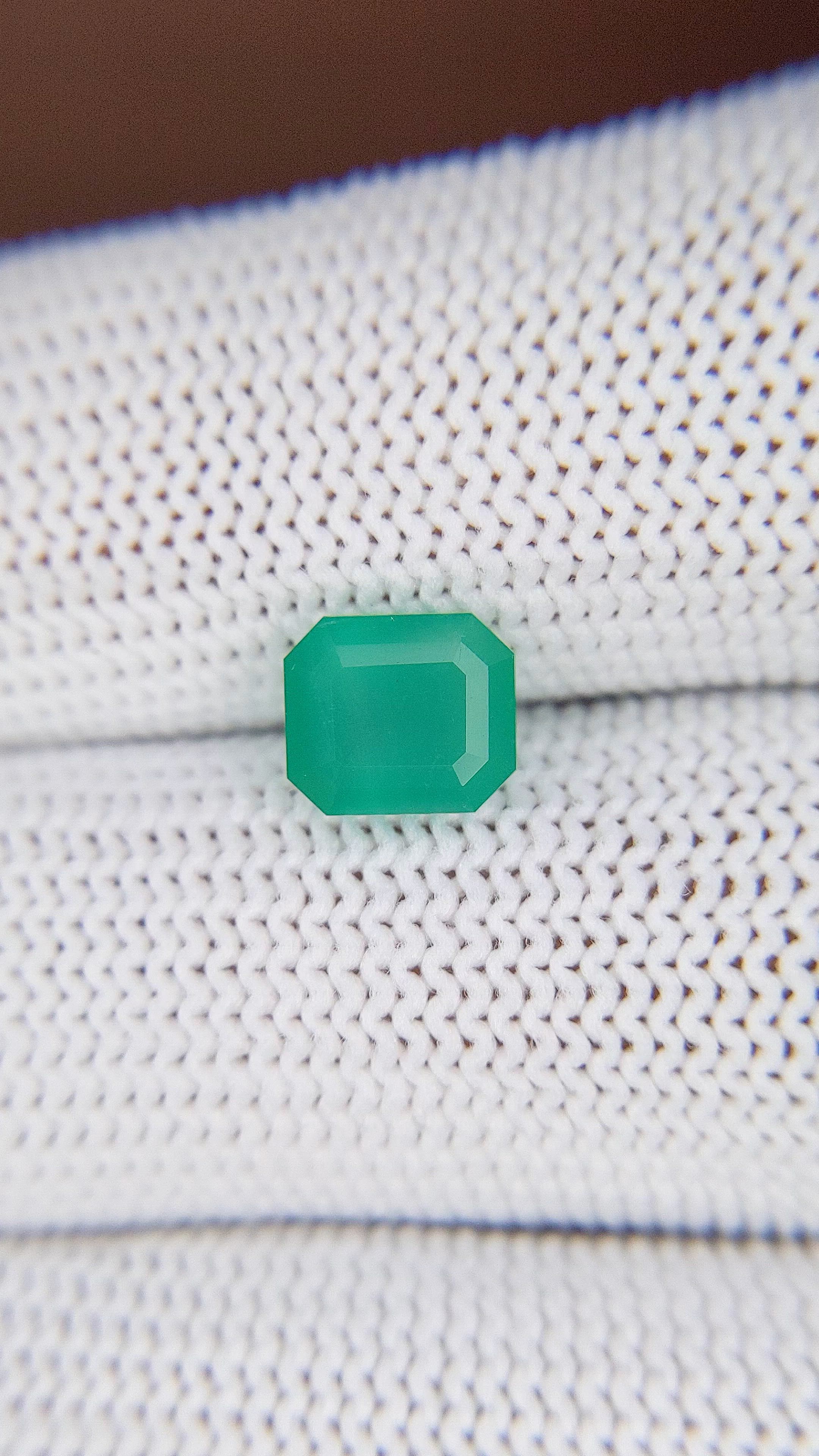 1.53 Ct. Emerald from Zambia Size Video