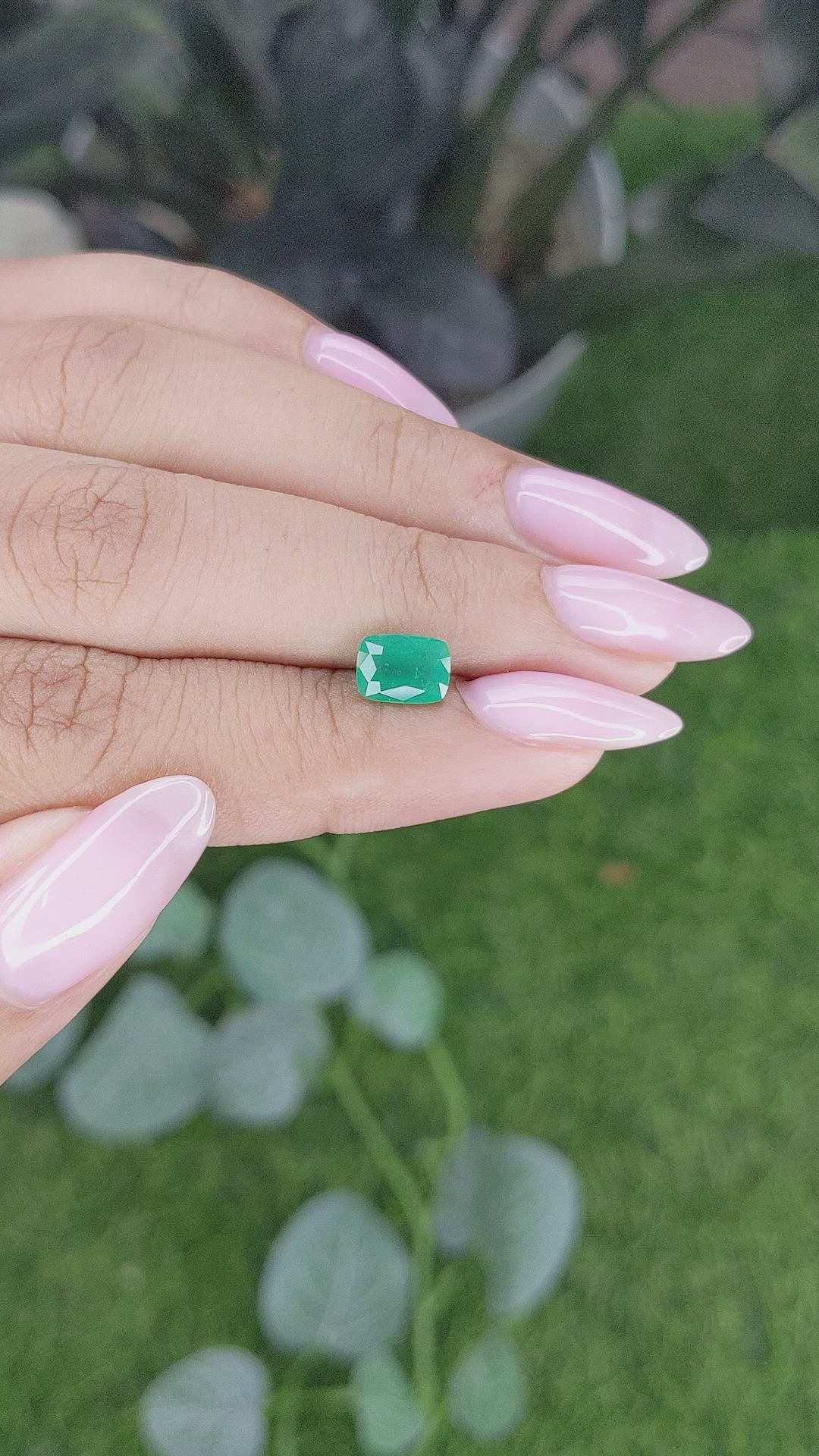 1.13 Ct. Emerald from Zambia Size Video