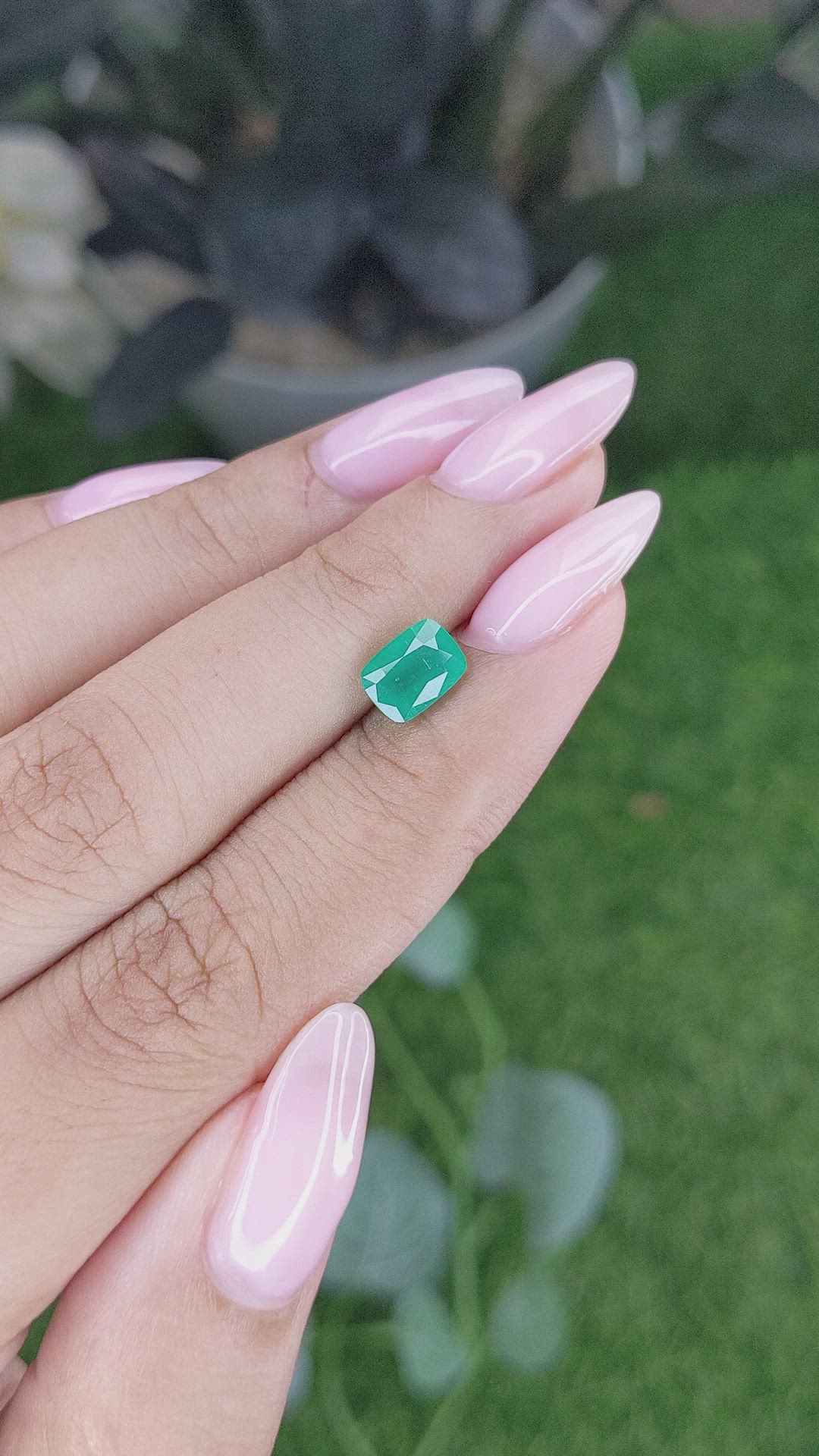 1.13 Ct. Emerald from Zambia Size Video