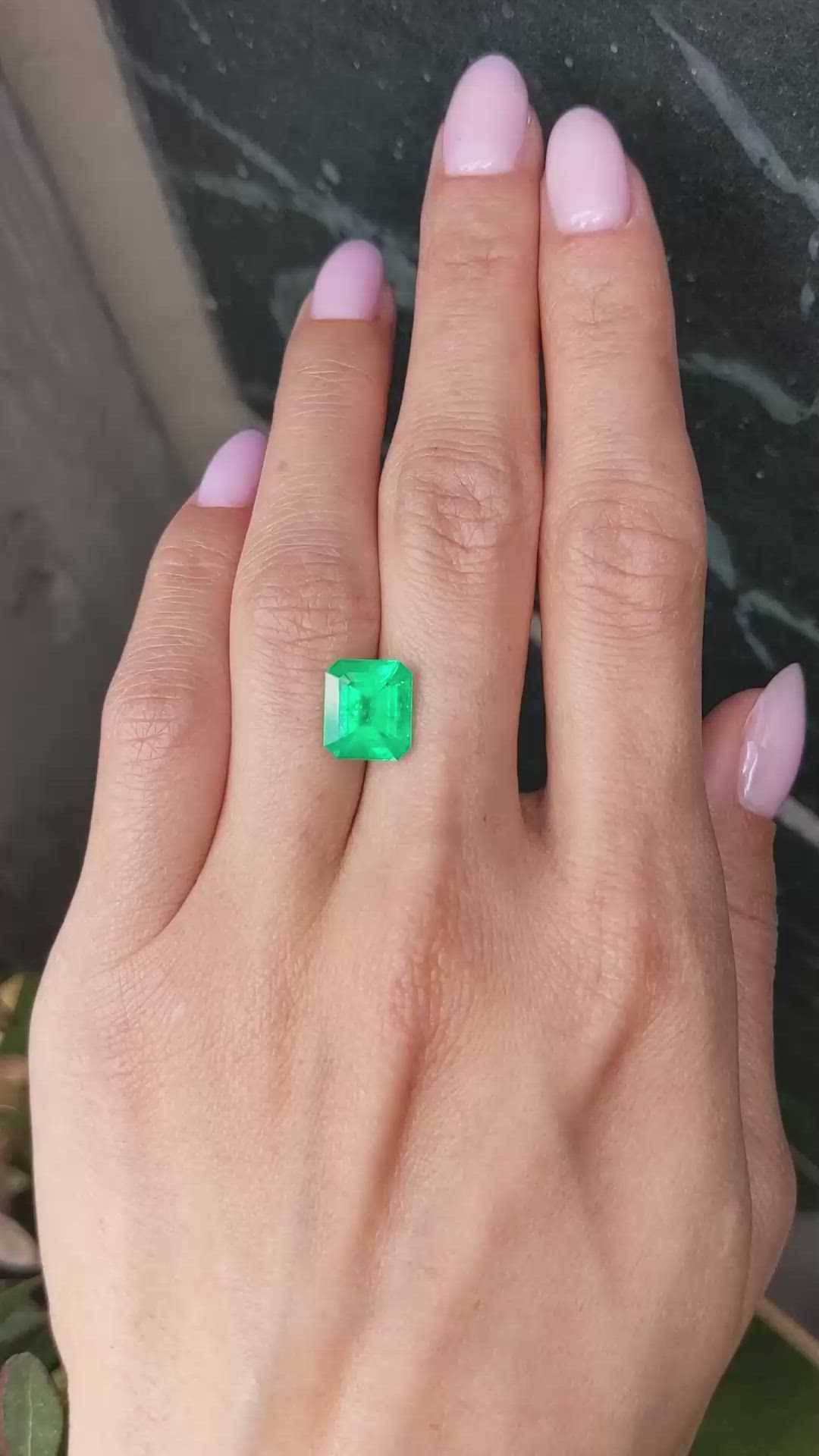3.26 Ct. Emerald from Colombia Size Video