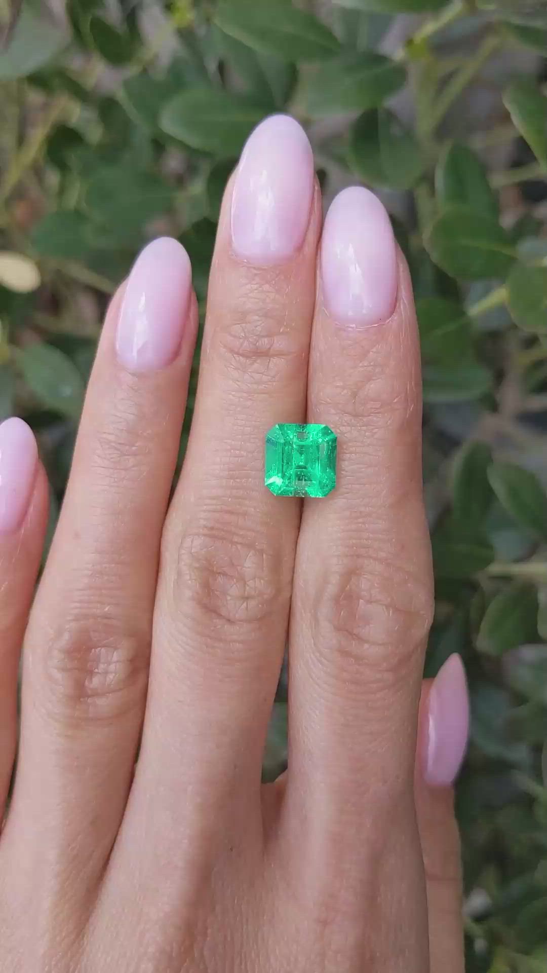 2.71 Ct. Emerald from Colombia Size Video